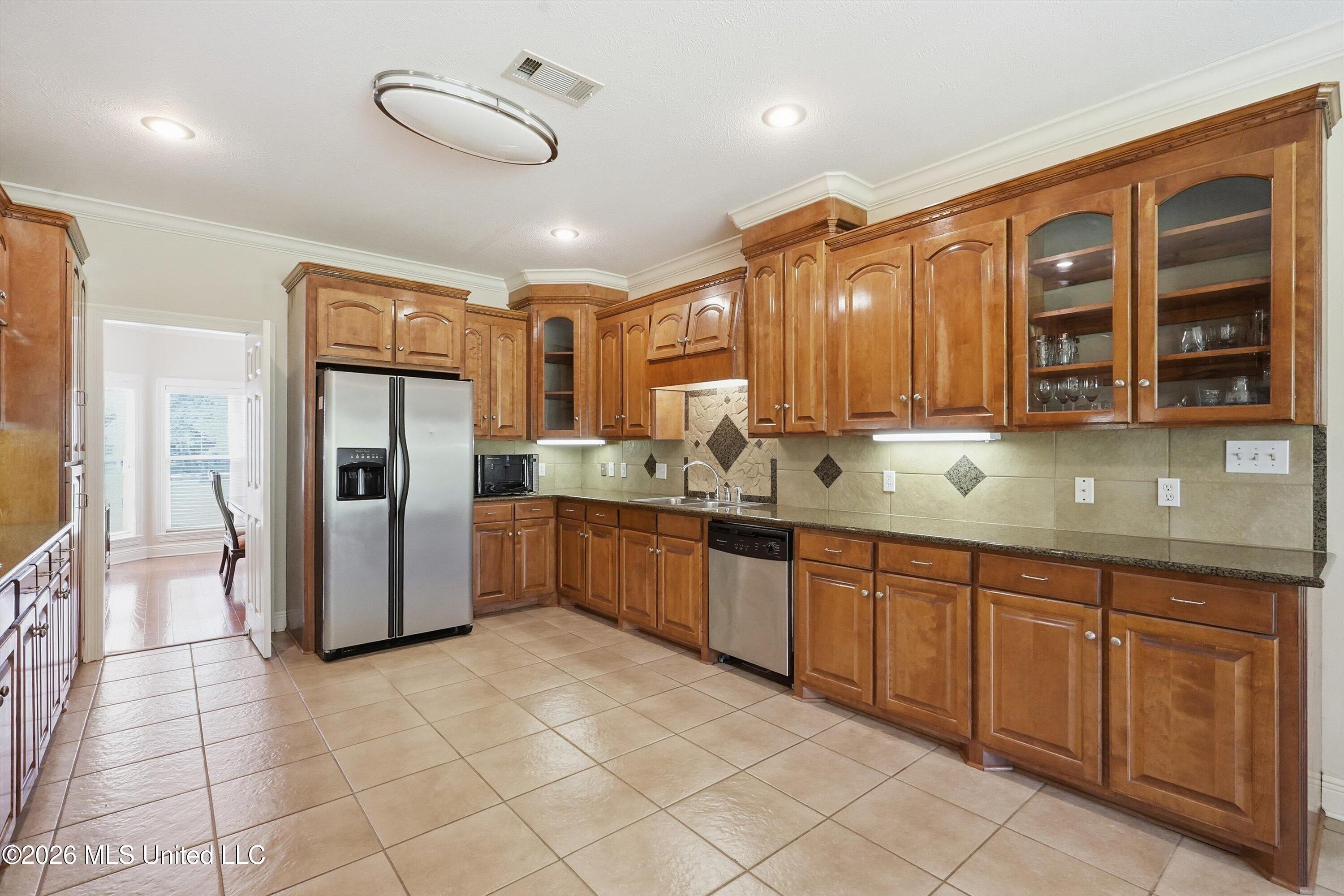 2020 Elizabeth Chapman Drive Property Photo 20