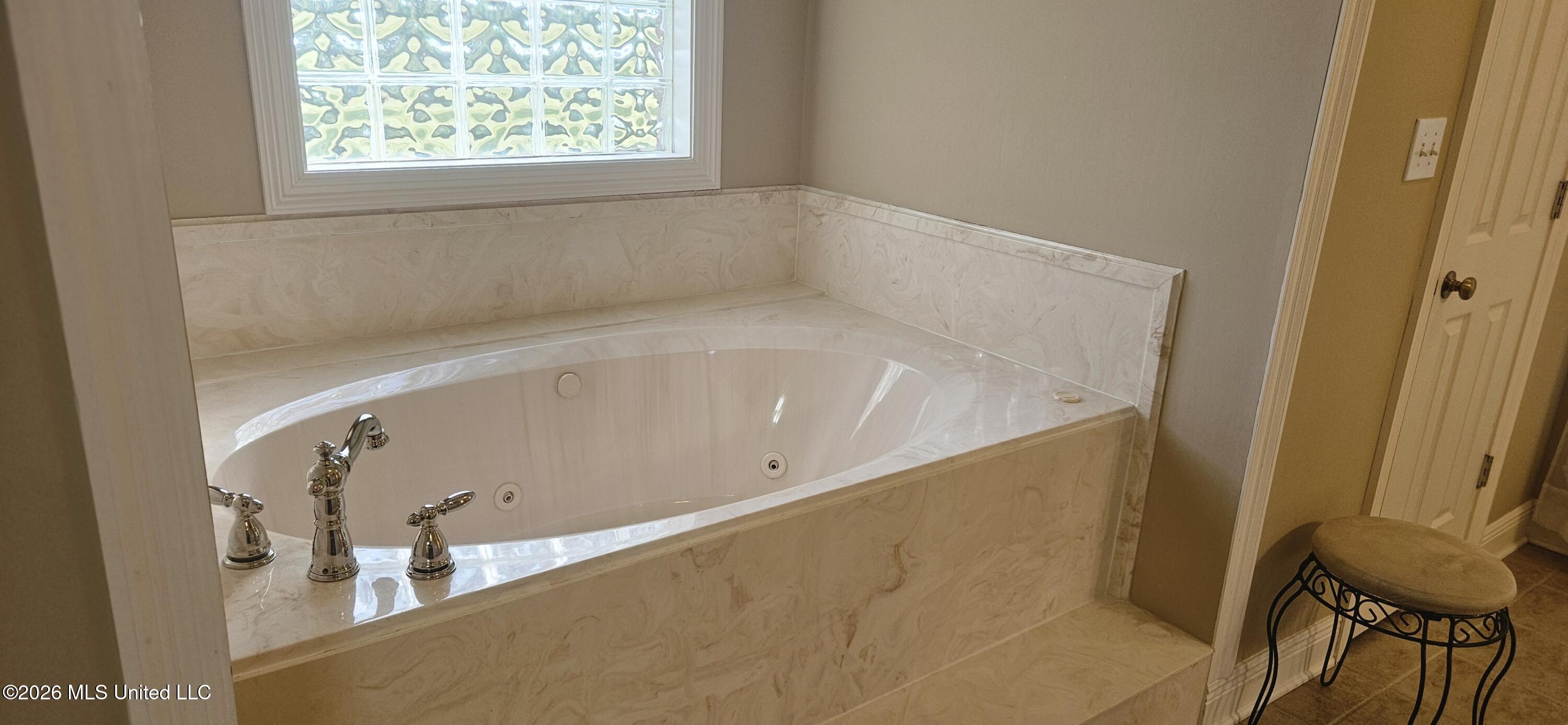 2020 Elizabeth Chapman Drive Property Photo 36