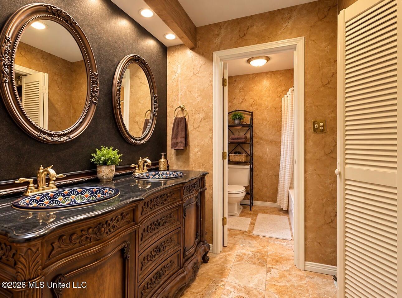 615 E Lakeshore Drive Property Photo 12