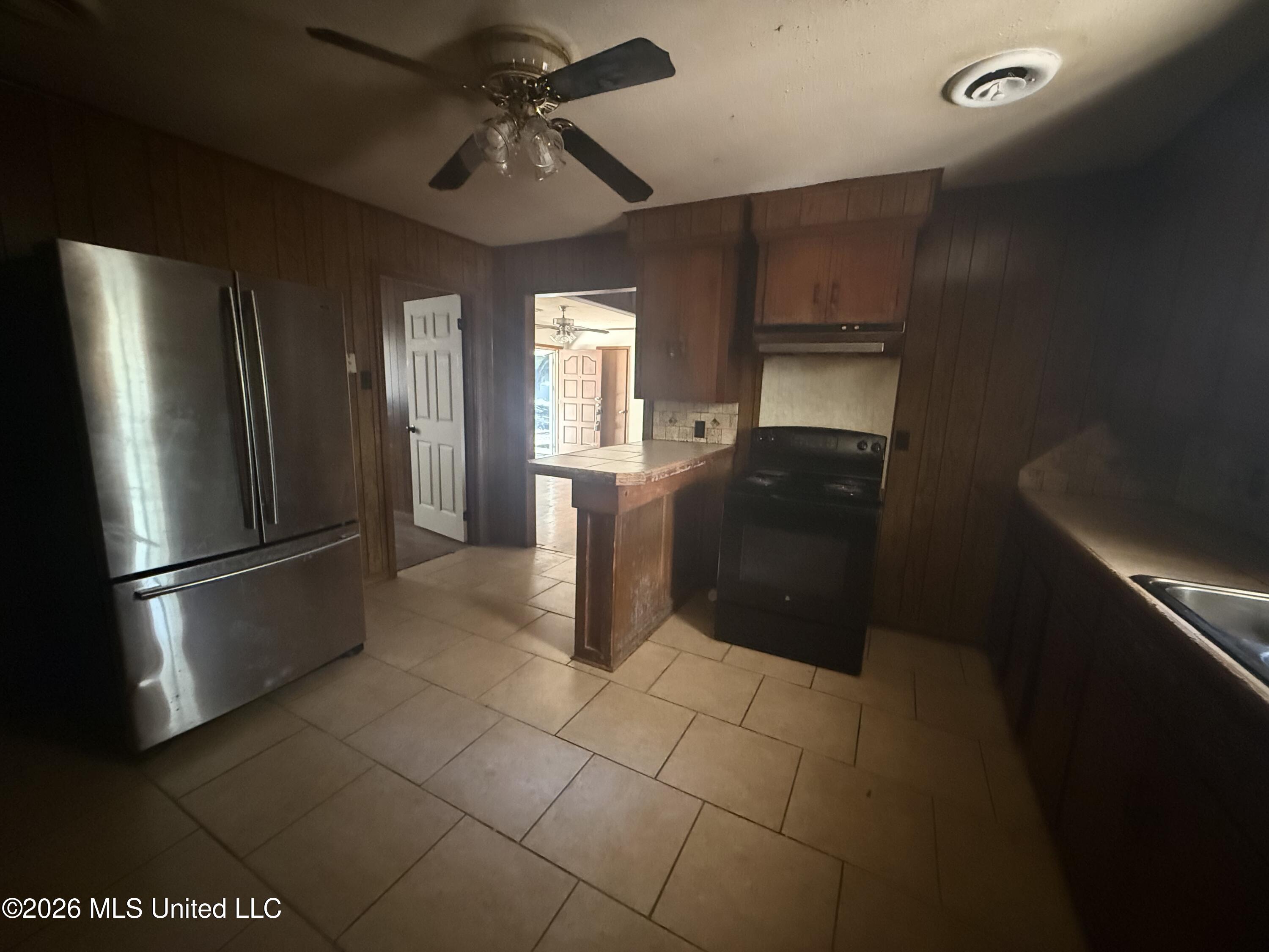2904 Marwood Drive Property Photo 7