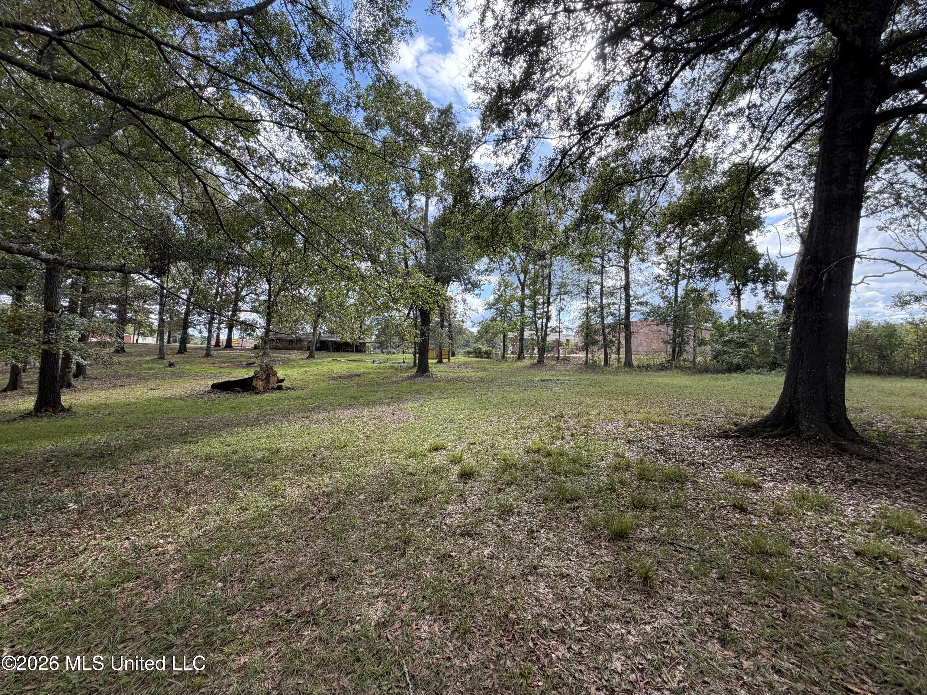5220 E Highway 80 Property Photo 9