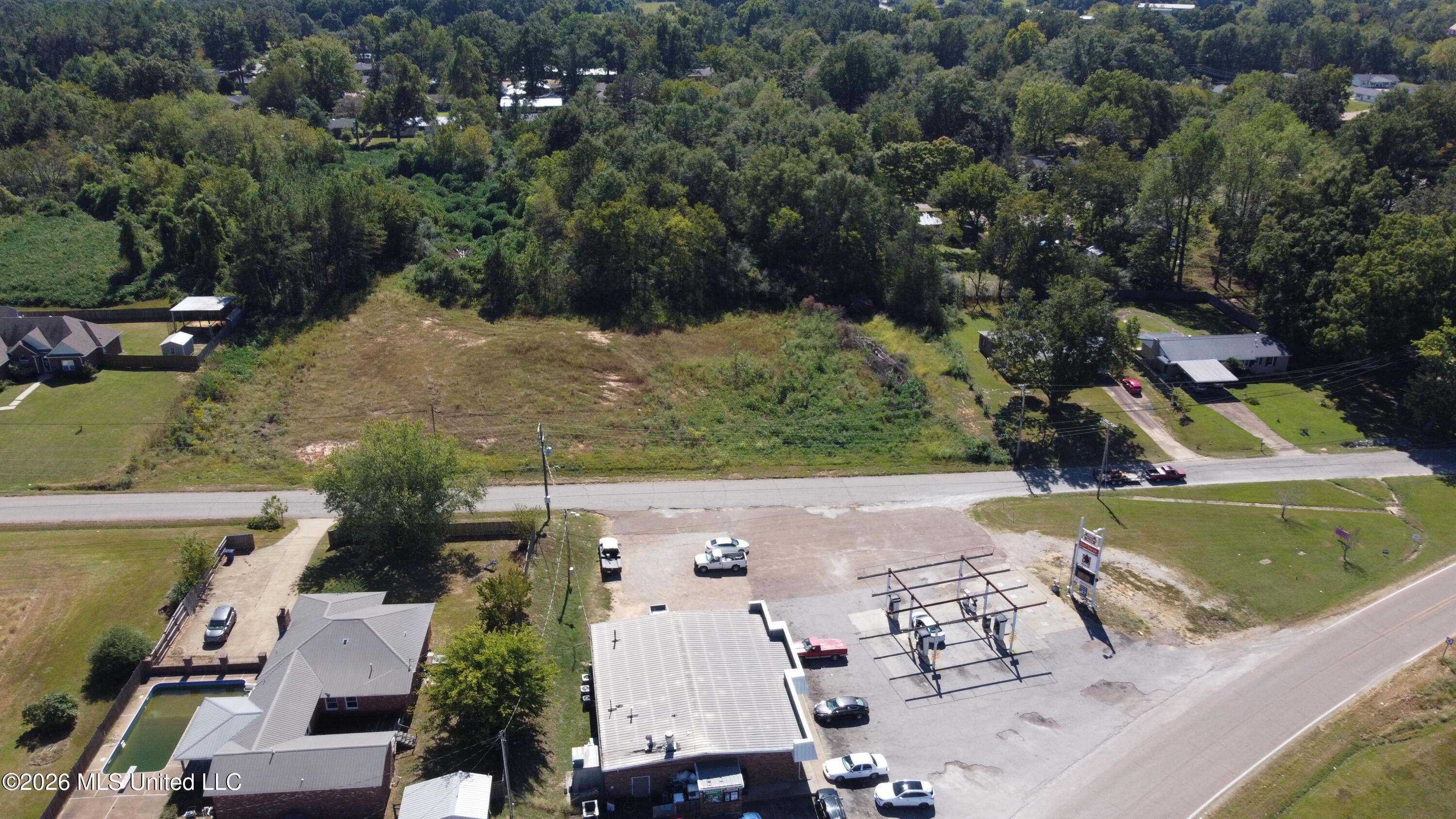 Salem Avenue Property Photo 6
