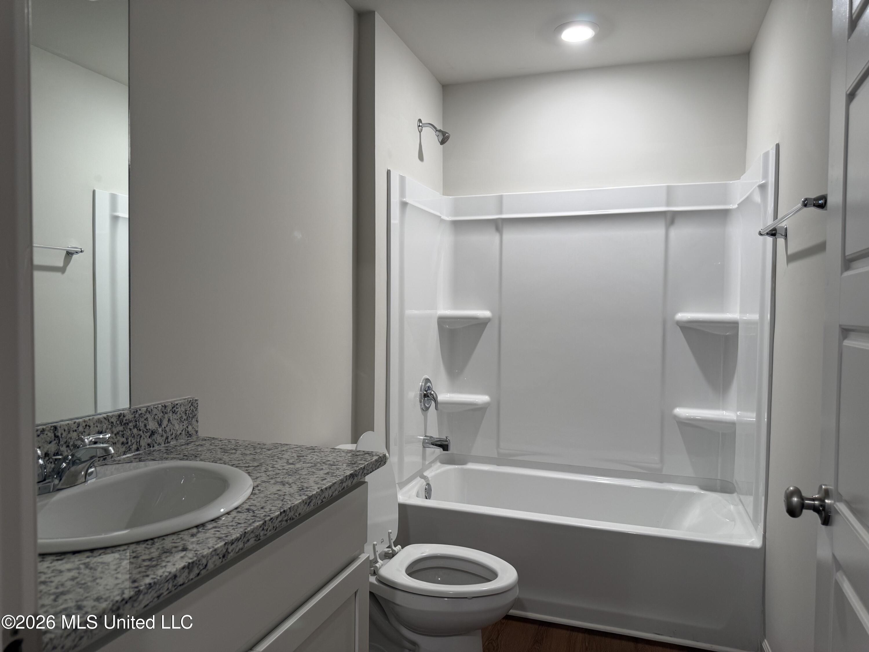 126 Cedar Ridge Boulevard Property Photo 8