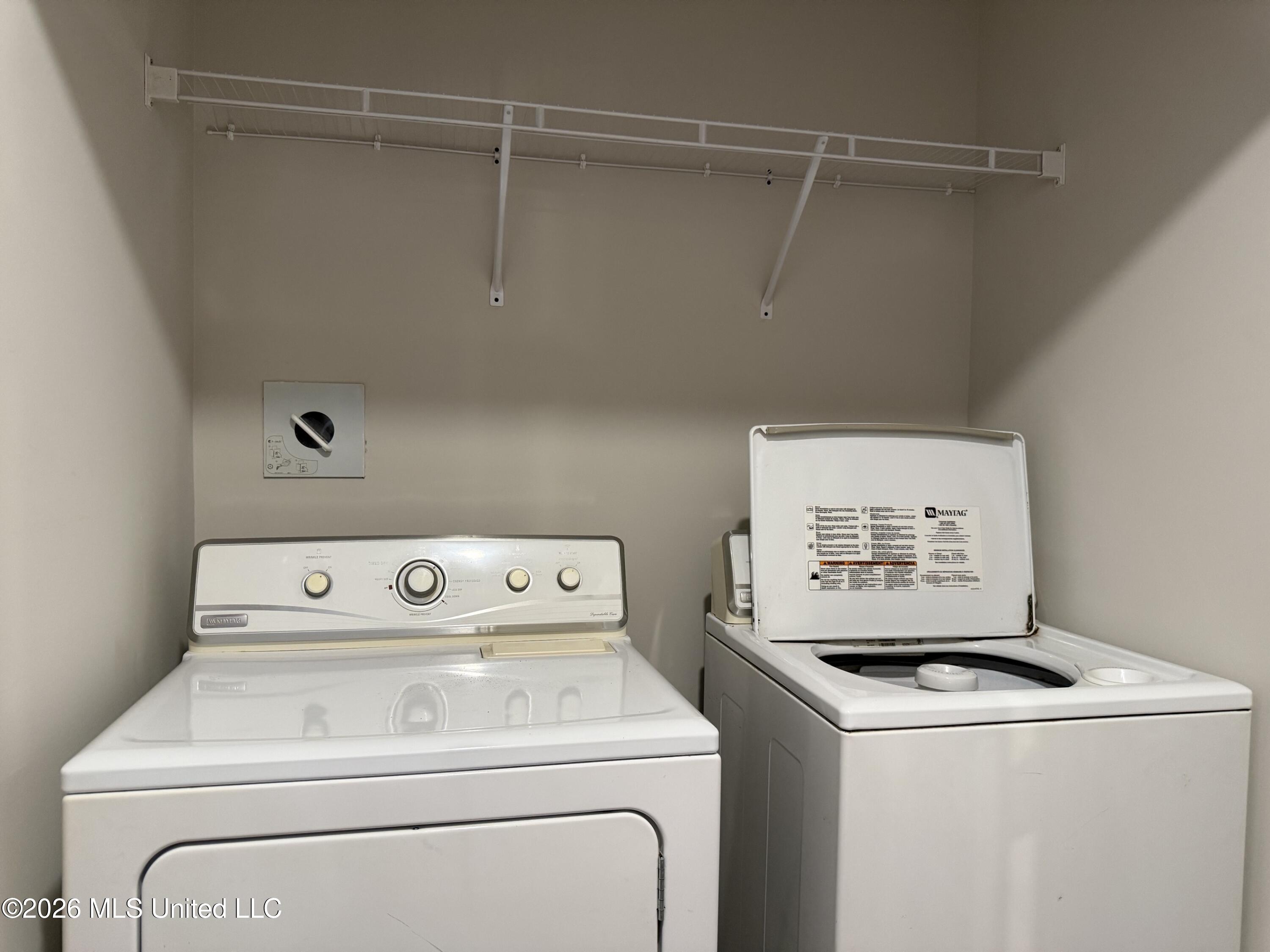126 Cedar Ridge Boulevard Property Photo 13