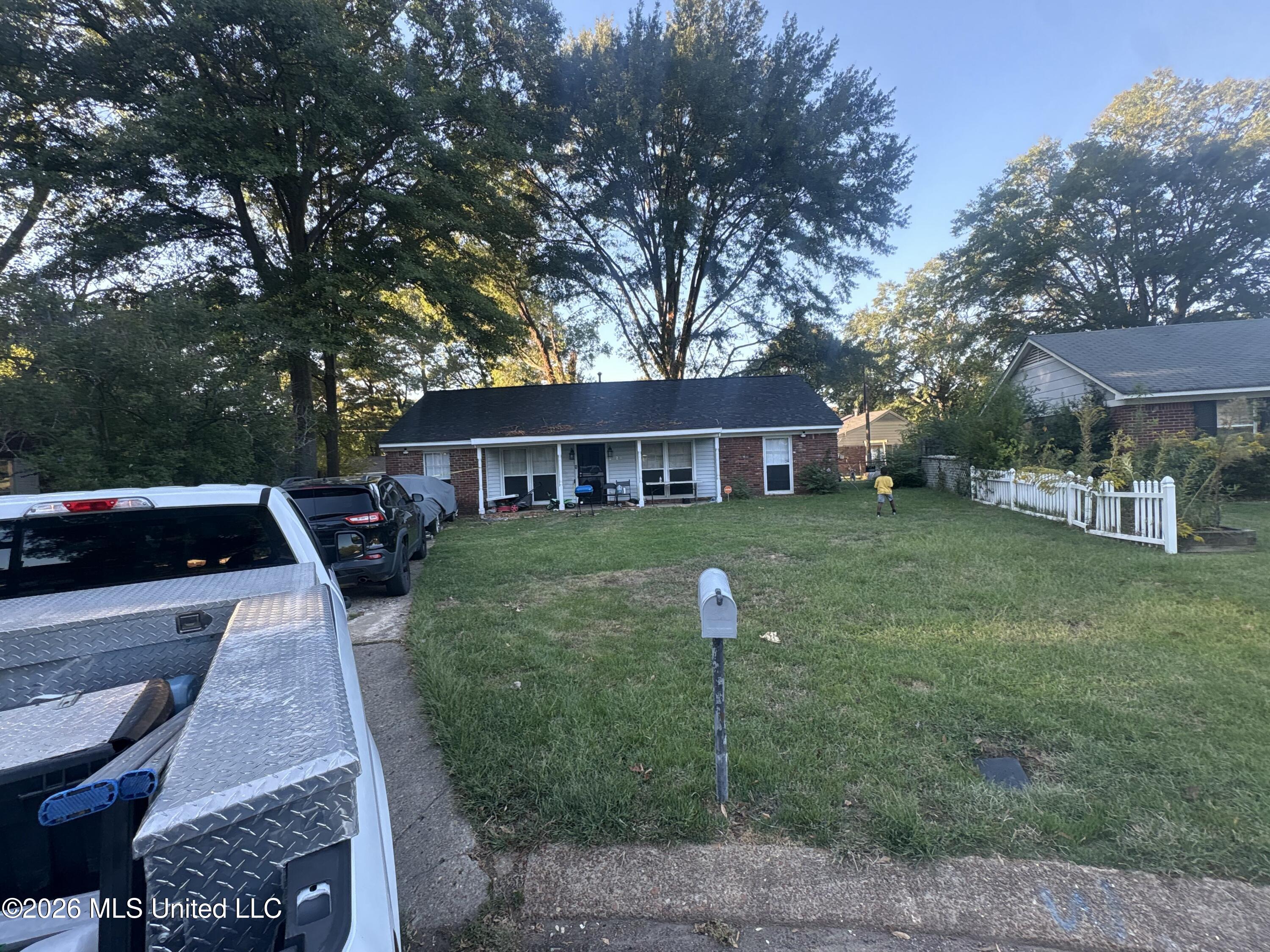 2128 Brookhaven Drive Property Photo 1