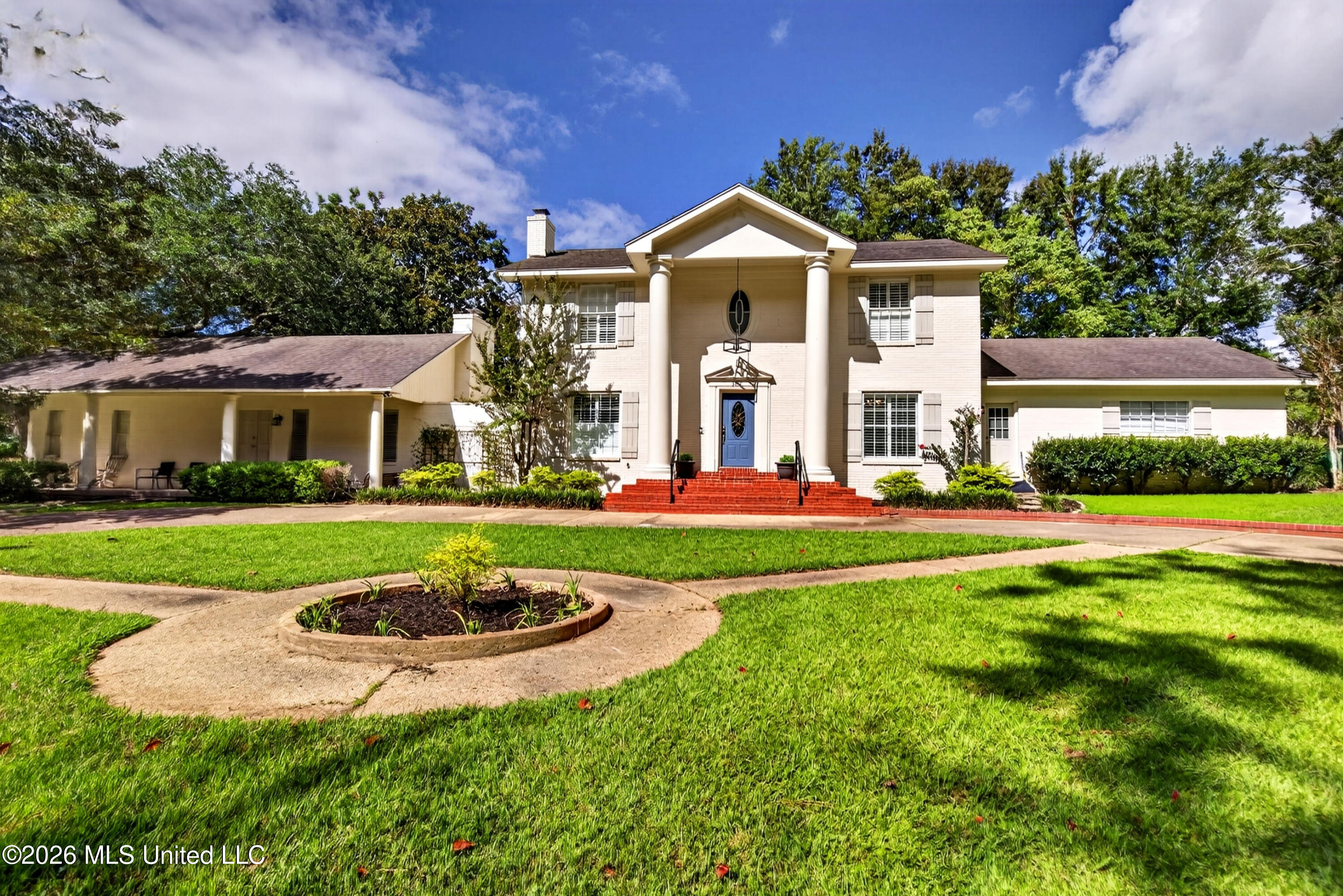 5817 Shore Drive Property Photo 9