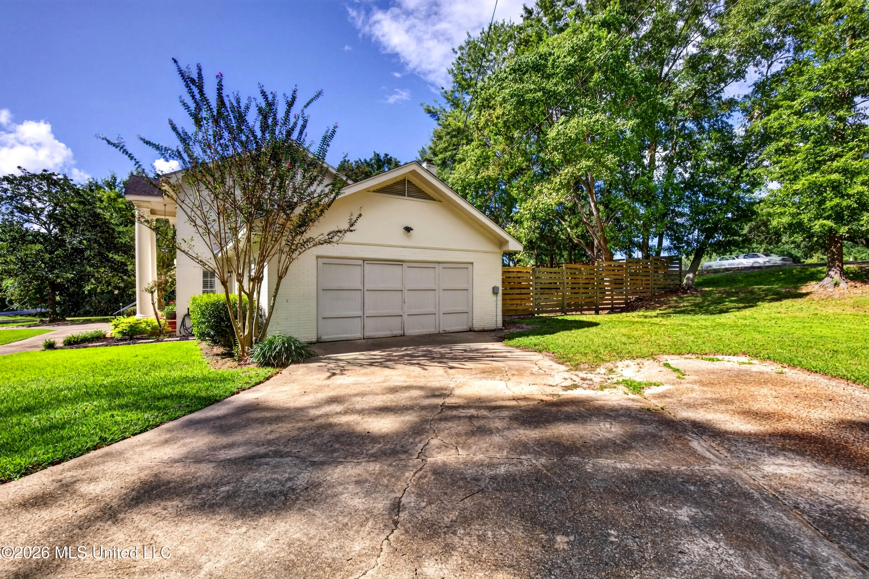 5817 Shore Drive Property Photo 11