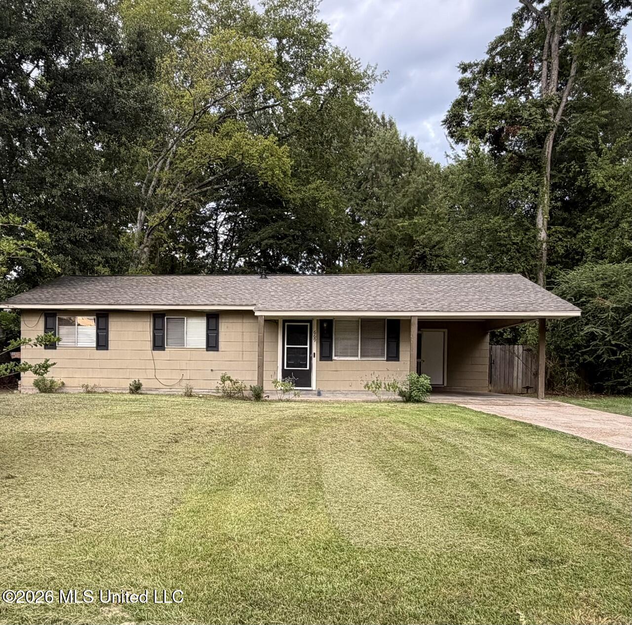 669 Ralde Circle Property Photo 1