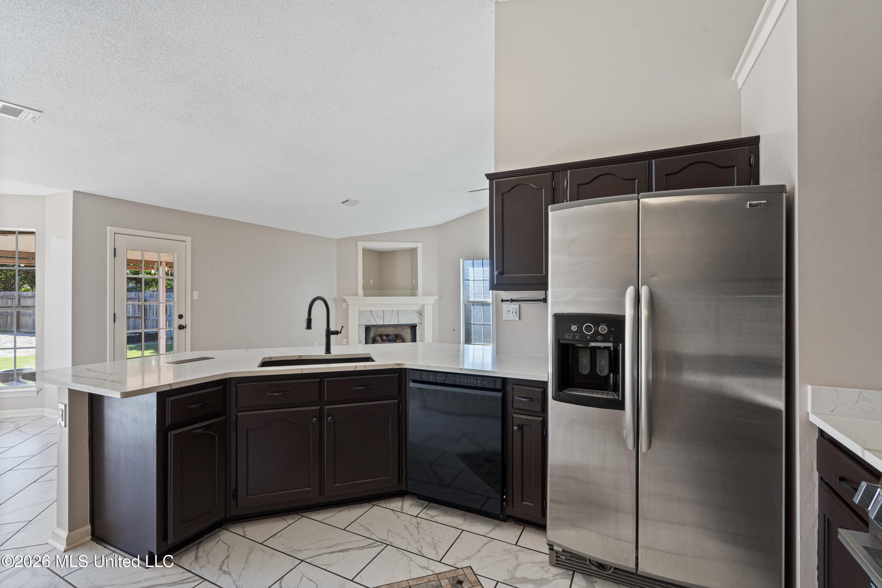 831 Lakemont Drive Property Photo 11
