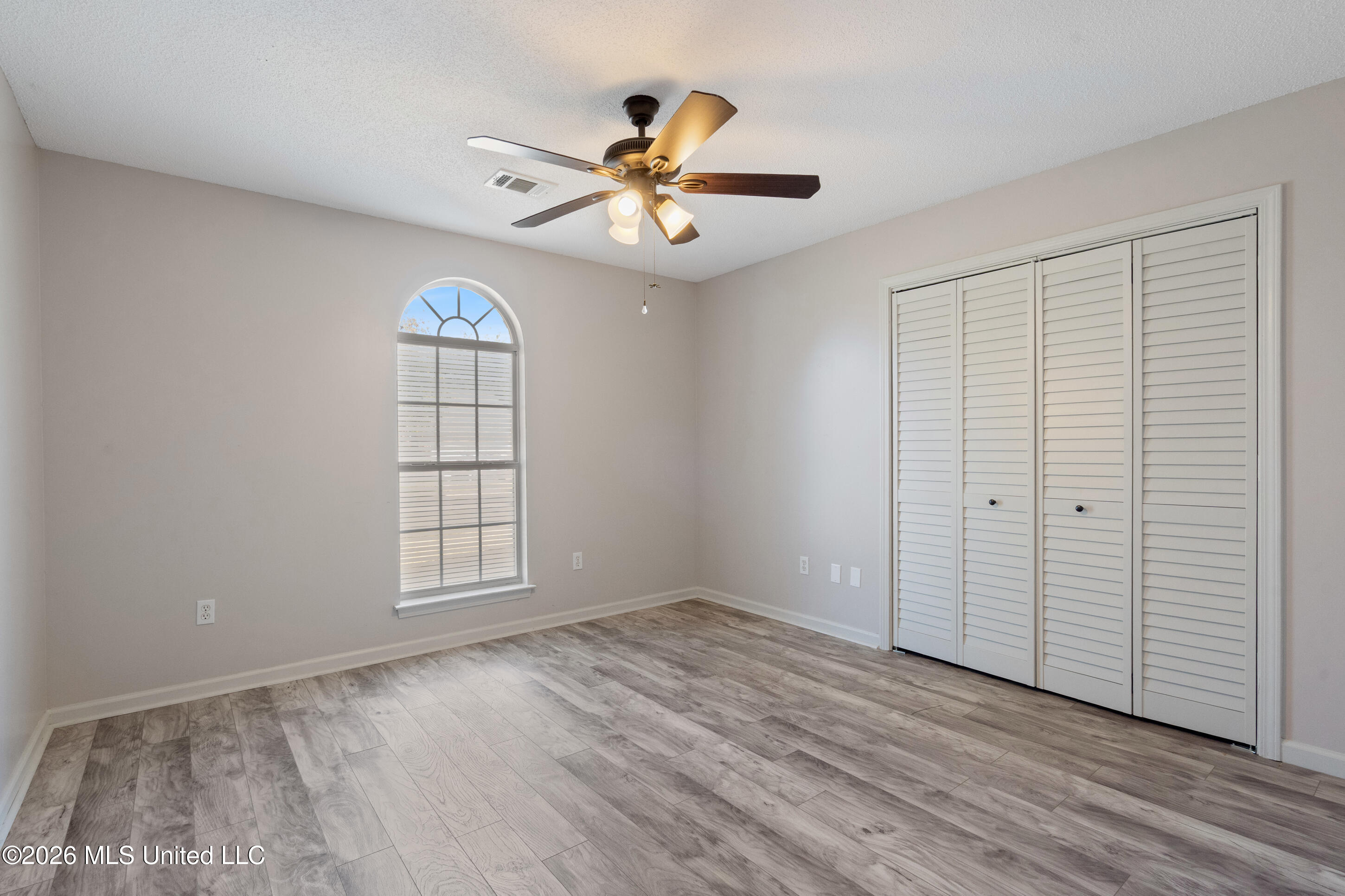 831 Lakemont Drive Property Photo 22