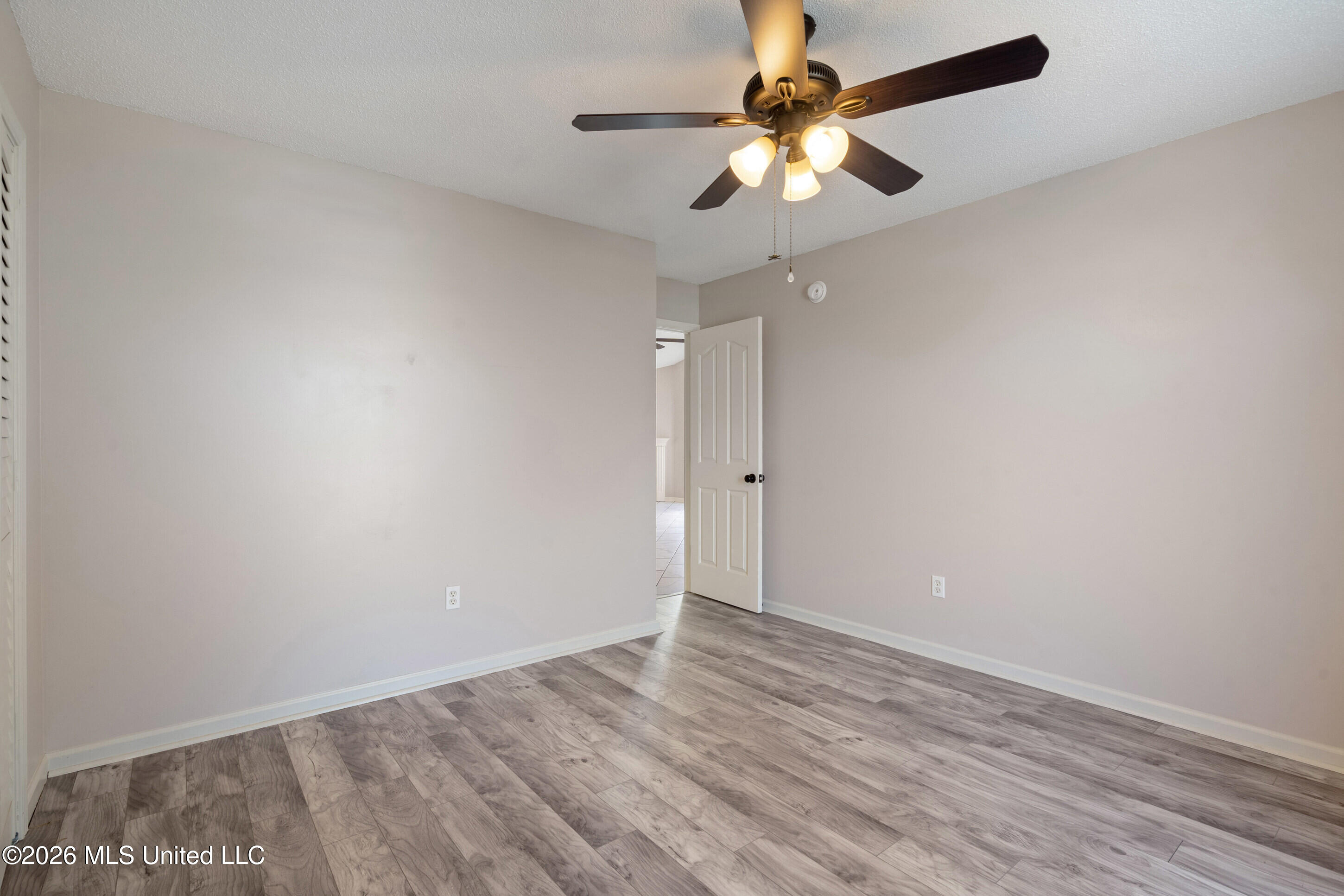 831 Lakemont Drive Property Photo 23