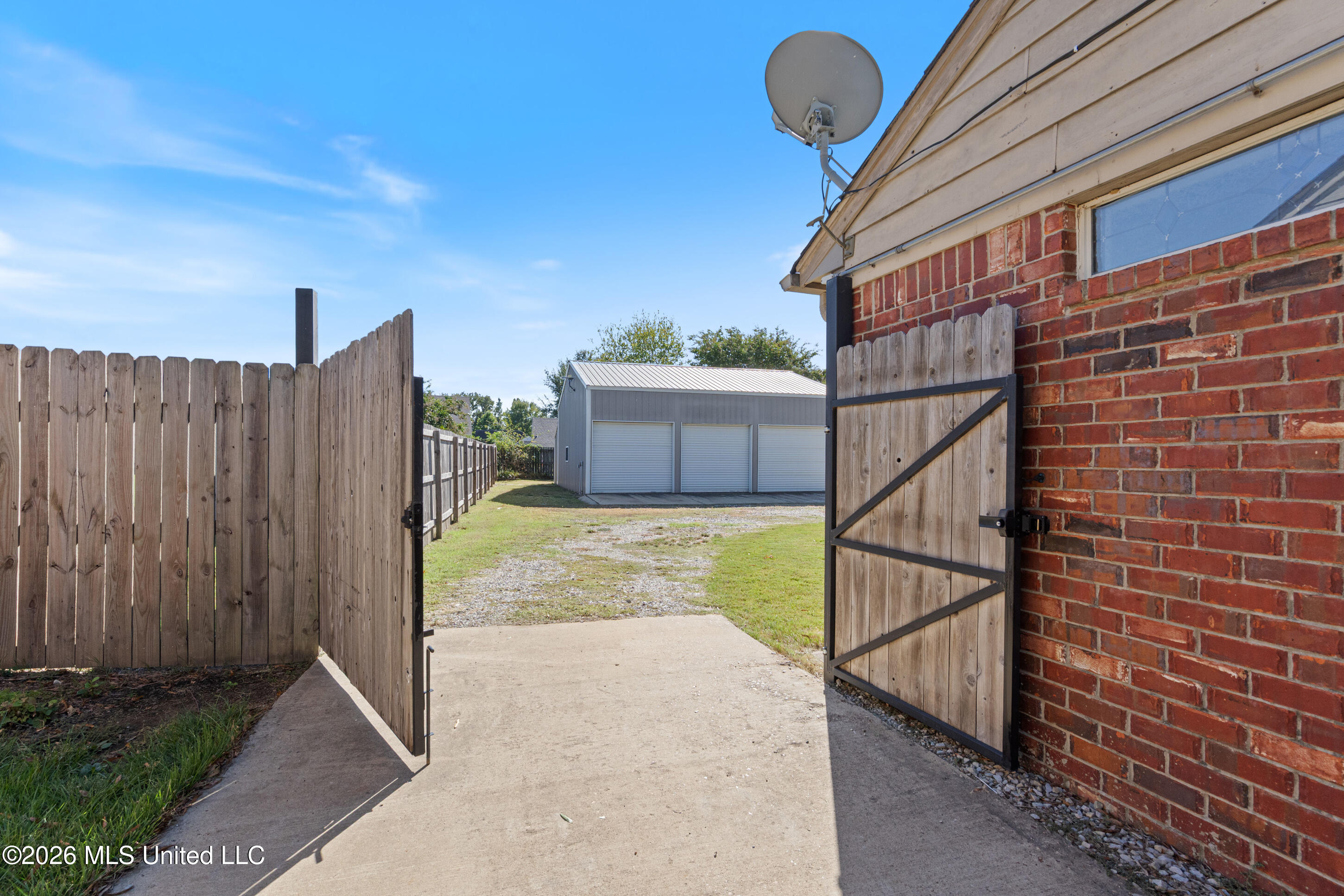 831 Lakemont Drive Property Photo 25