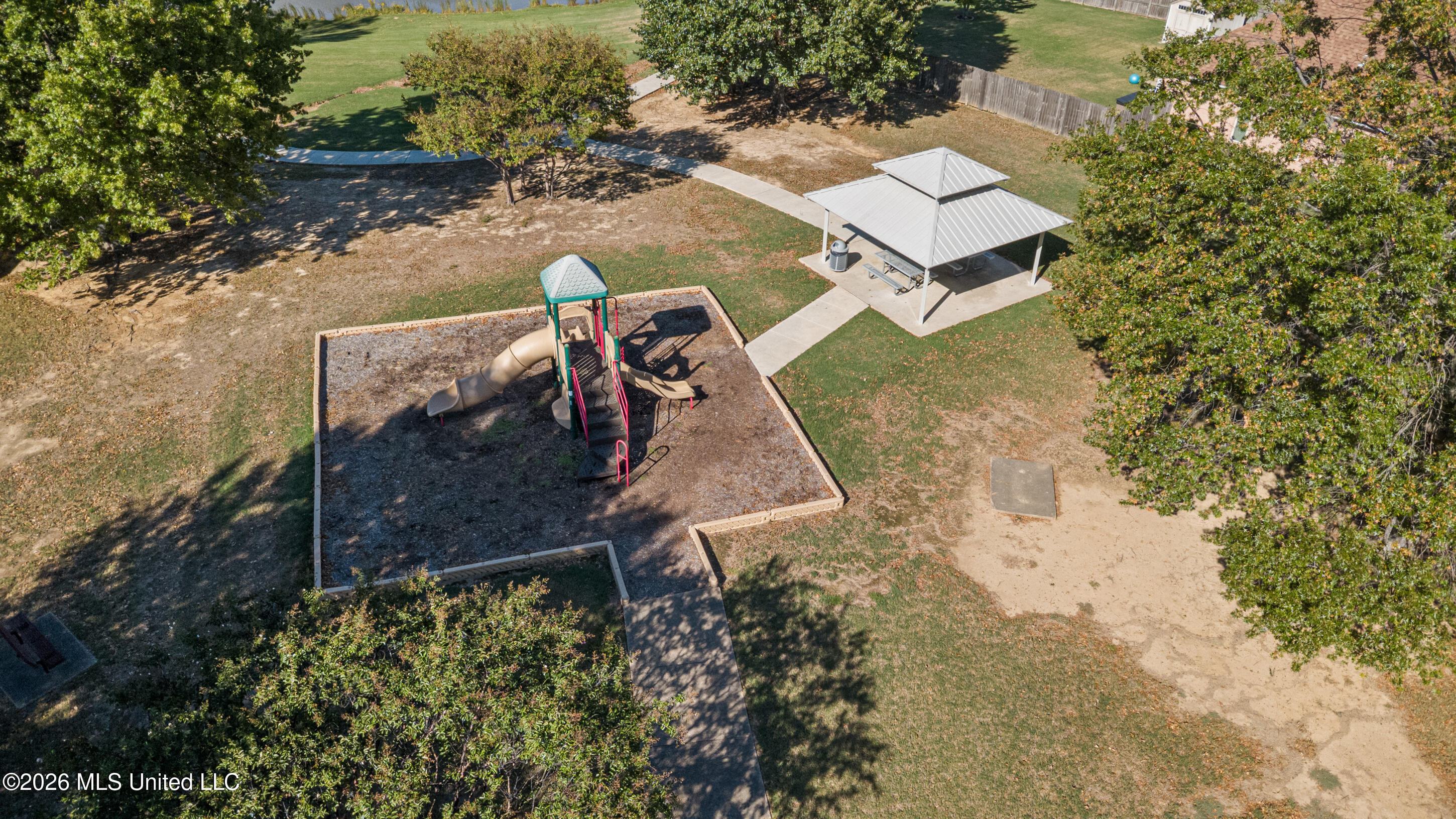 831 Lakemont Drive Property Photo 41