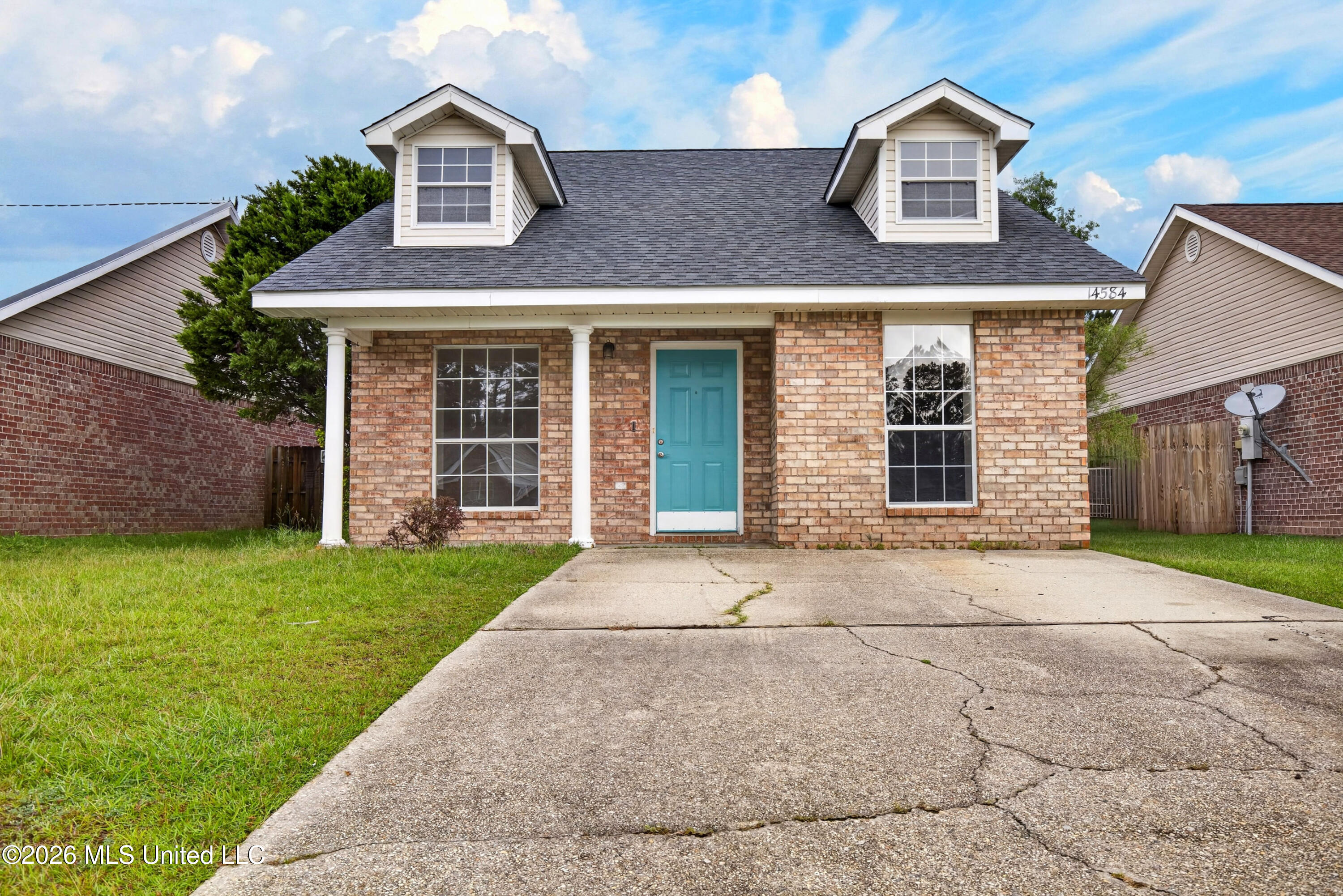 14584 Indian Trails Circle Property Photo 1