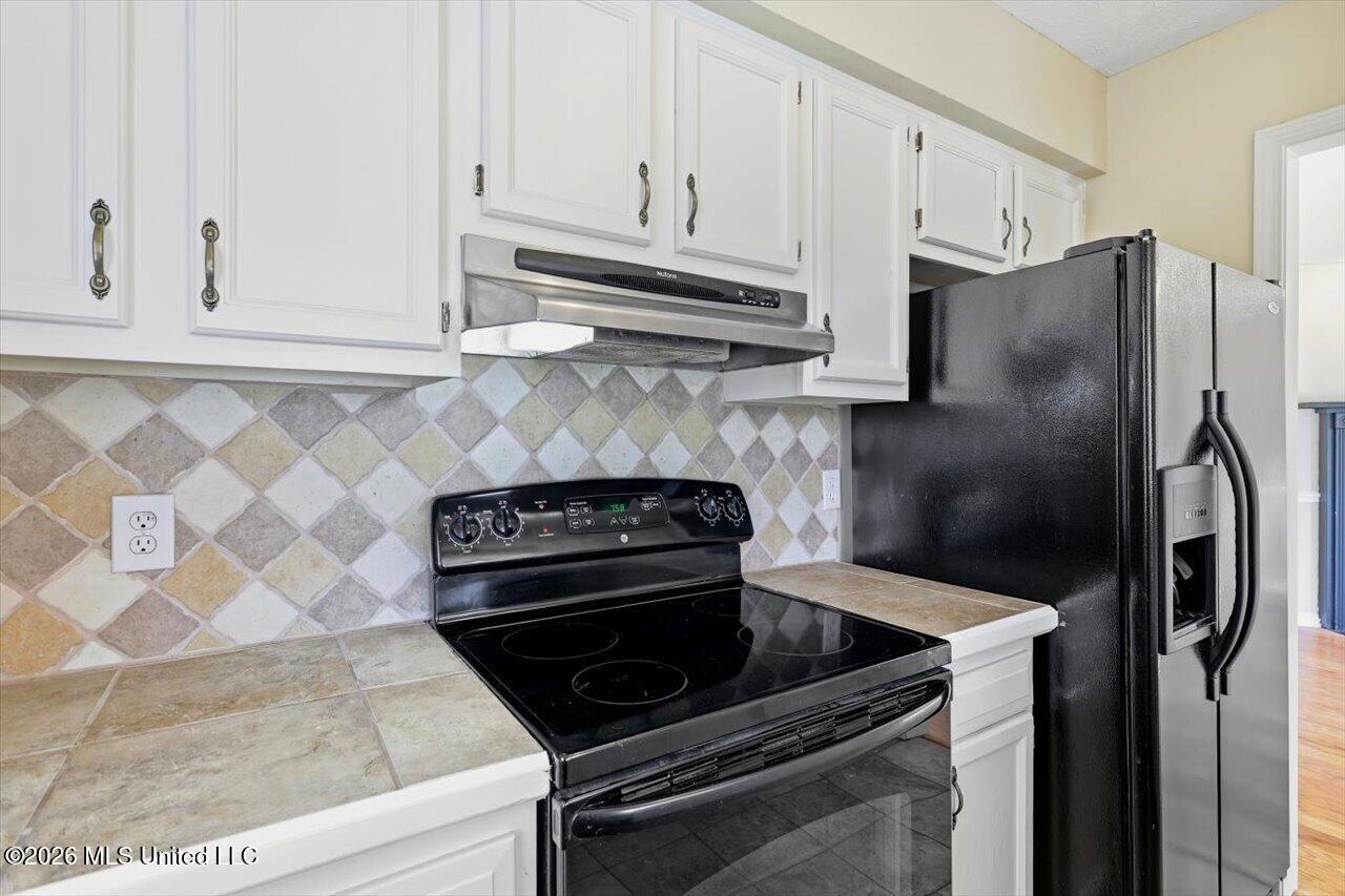 3687 Flynn Drive Property Photo 12
