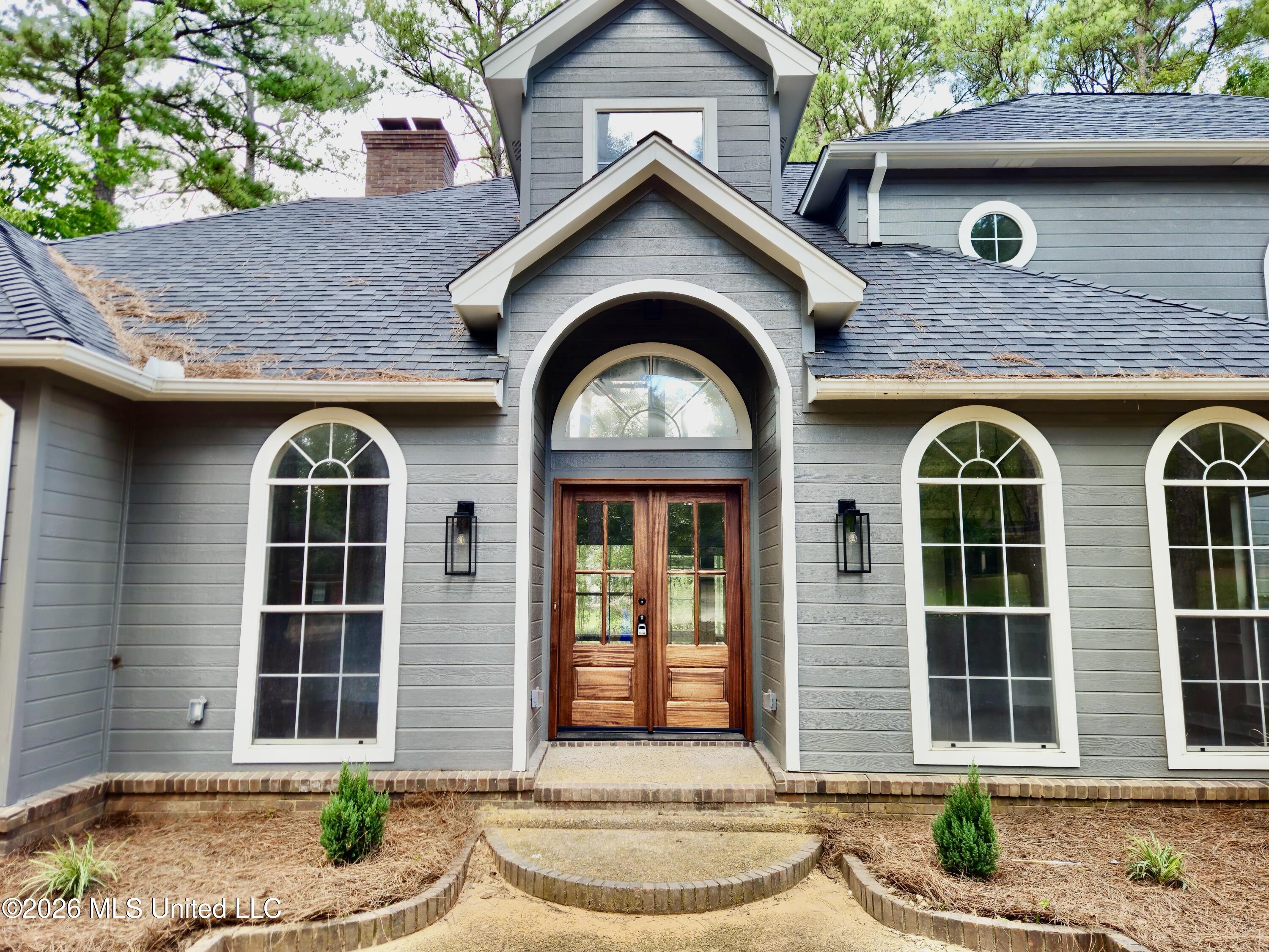155 Bridlewood Drive Property Photo 4