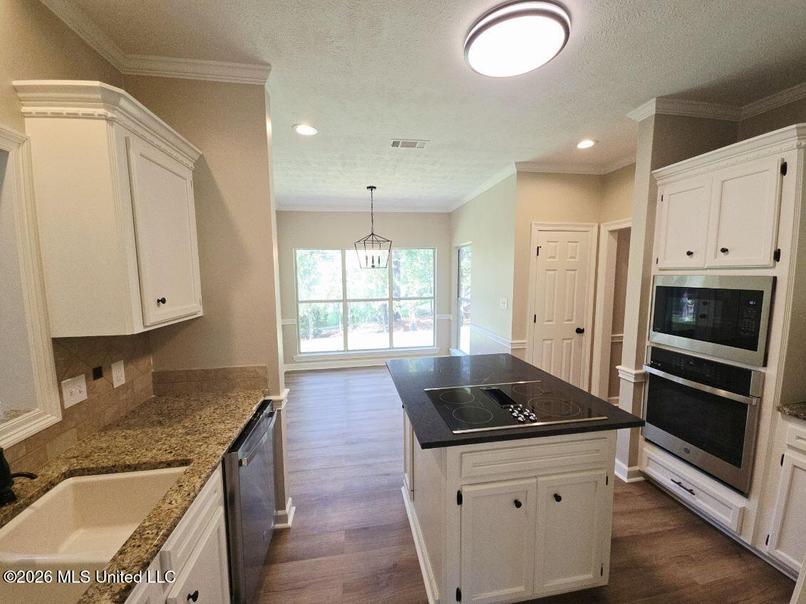 155 Bridlewood Drive Property Photo 15
