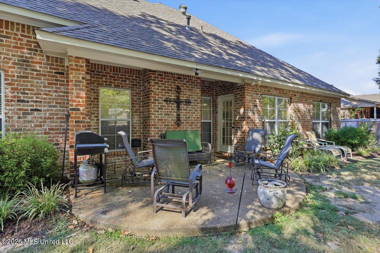 106 Mulberry Way Property Photo 33