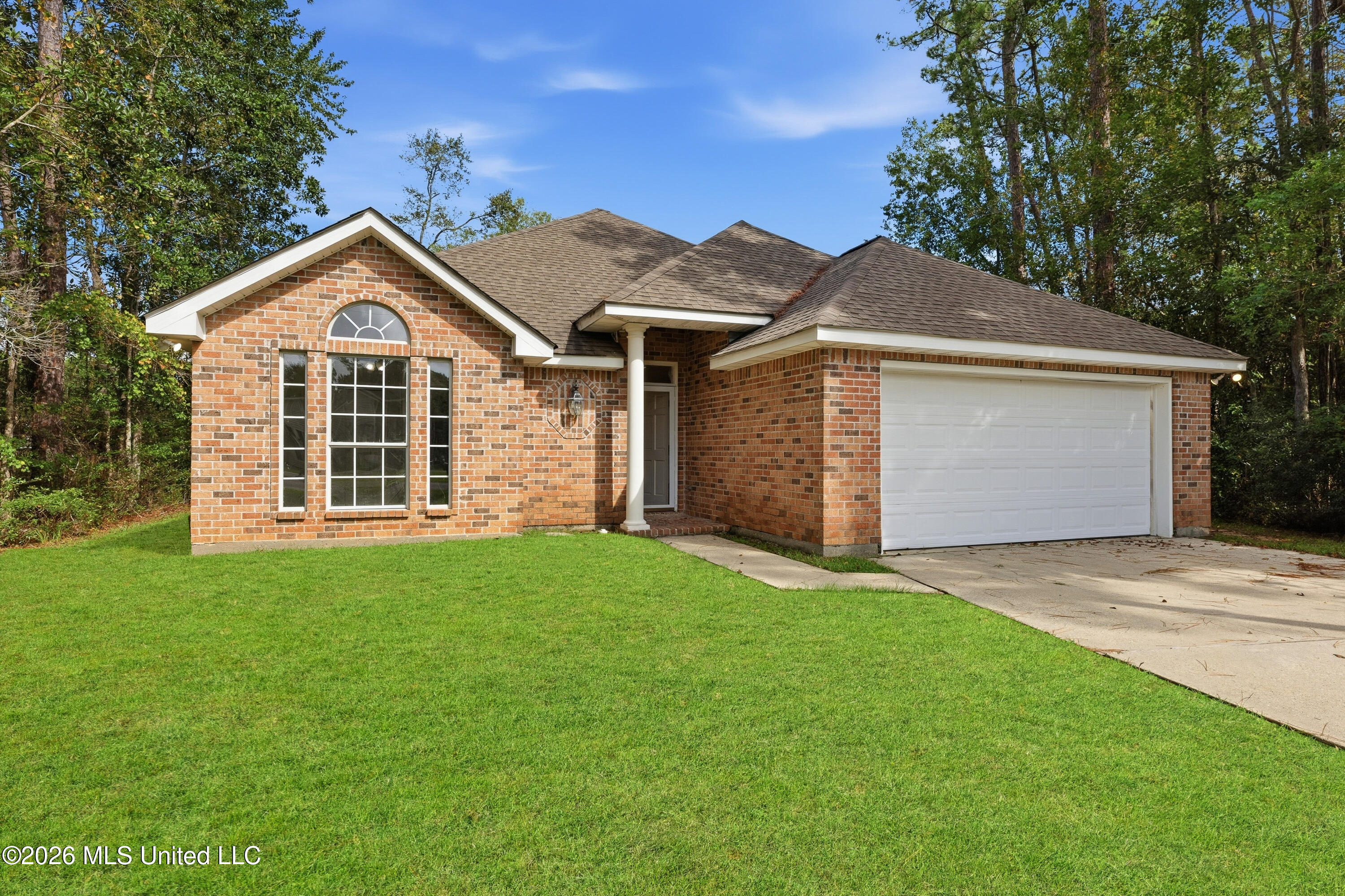 8316 Kaleki Court Property Photo 1