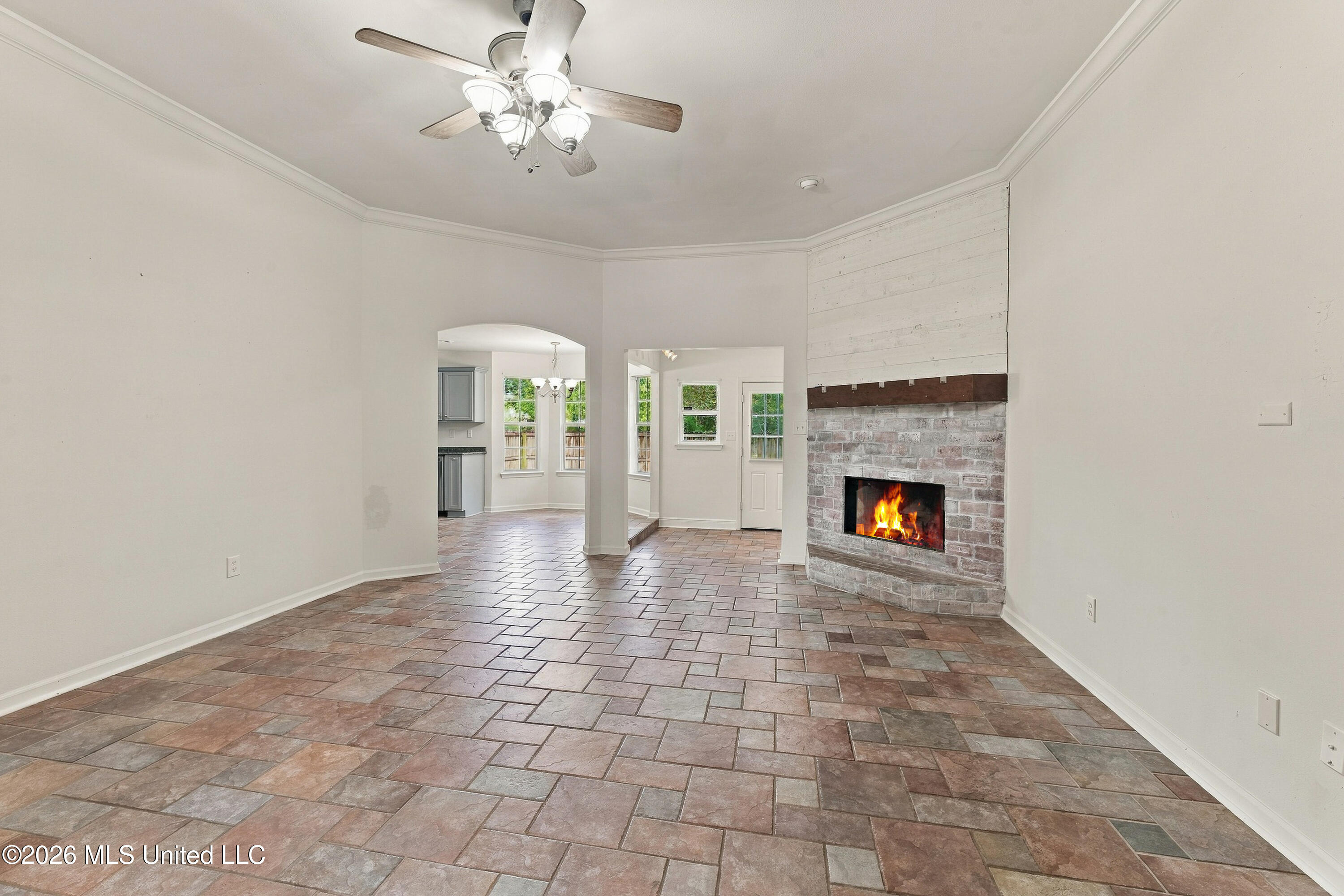 8316 Kaleki Court Property Photo 6