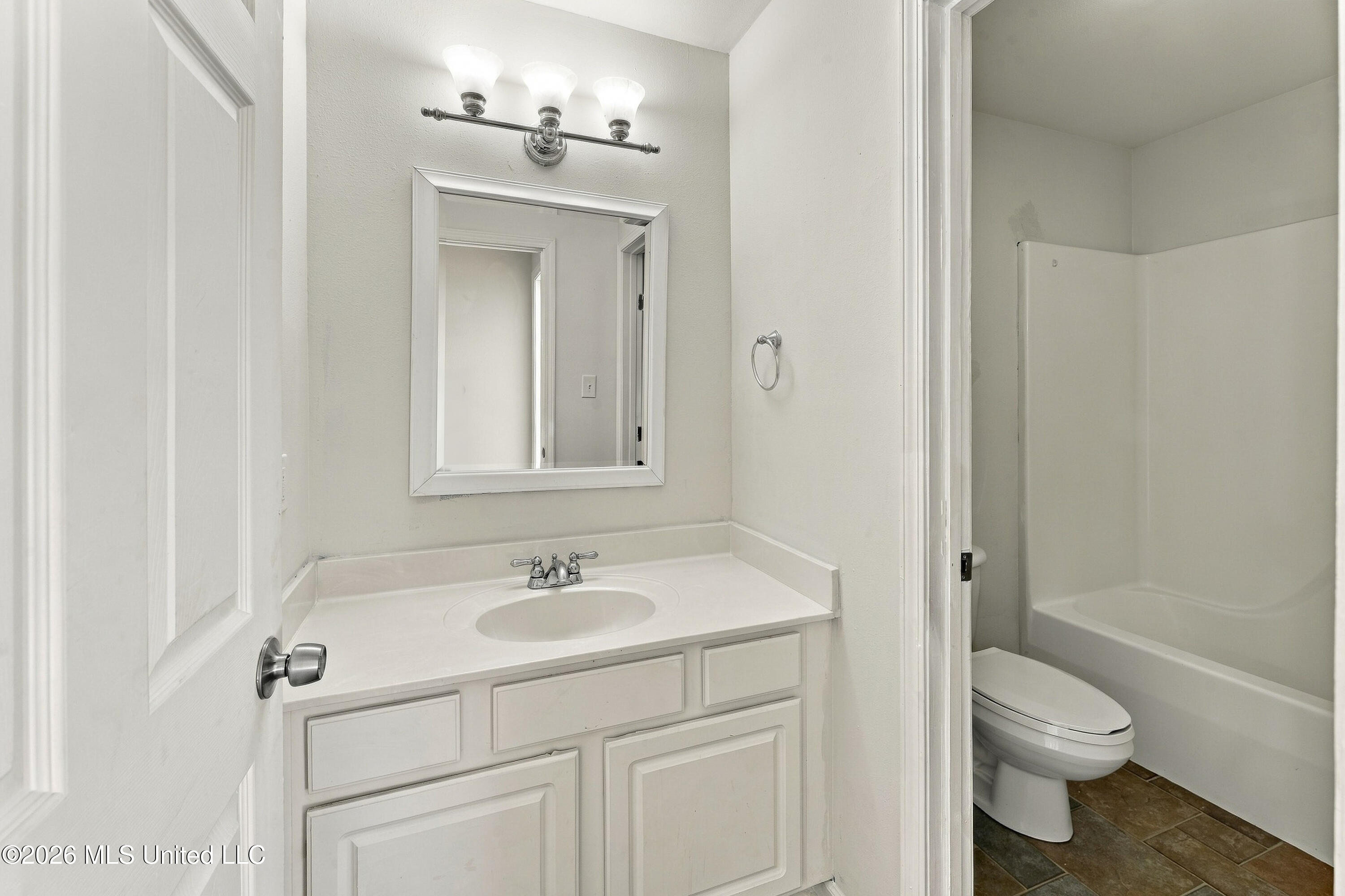 8316 Kaleki Court Property Photo 10