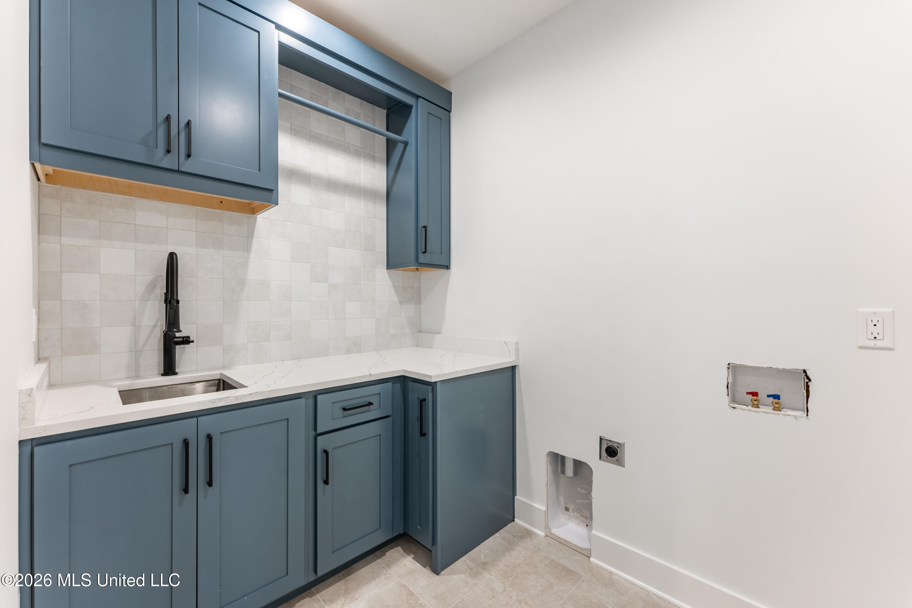 277 Oakworth Drive Property Photo 40
