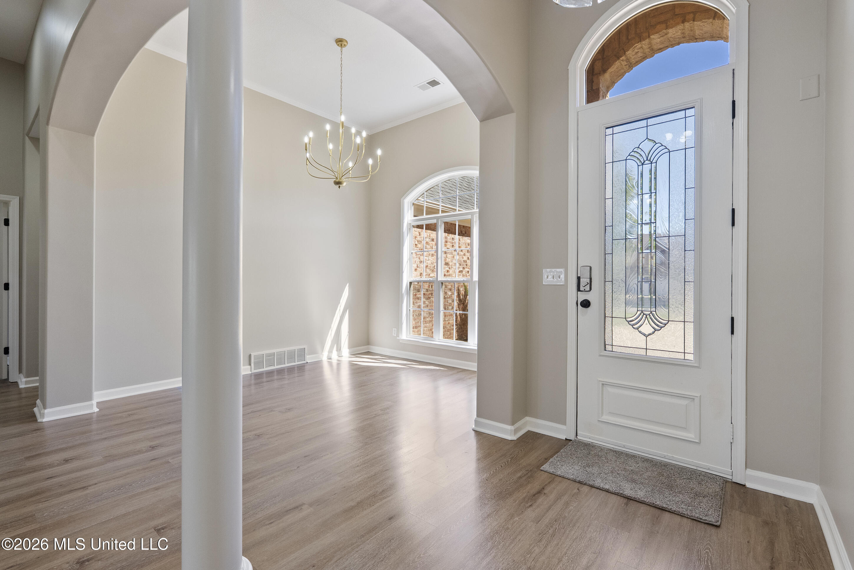7081 Windswept Lane Property Photo 5