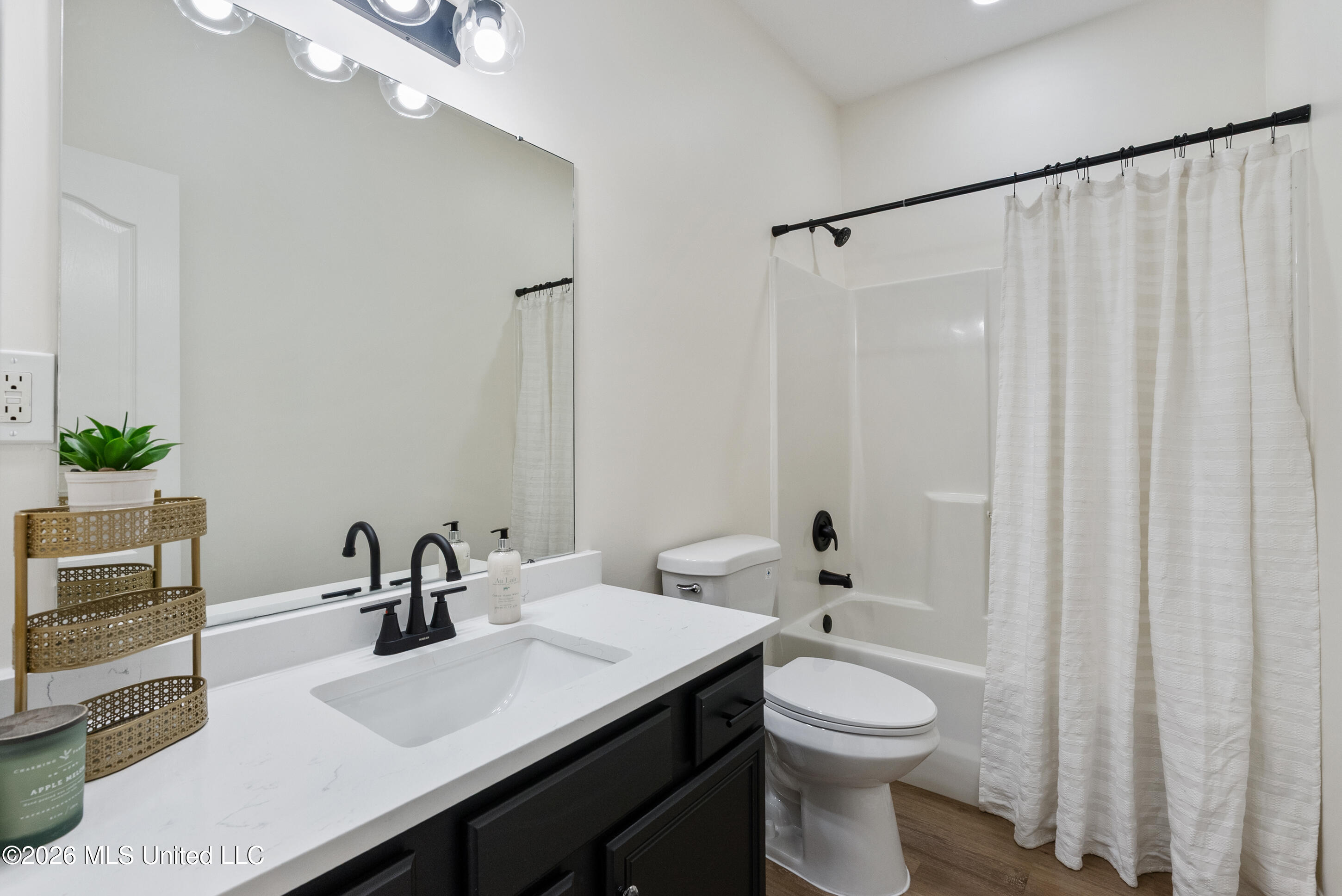 7081 Windswept Lane Property Photo 21
