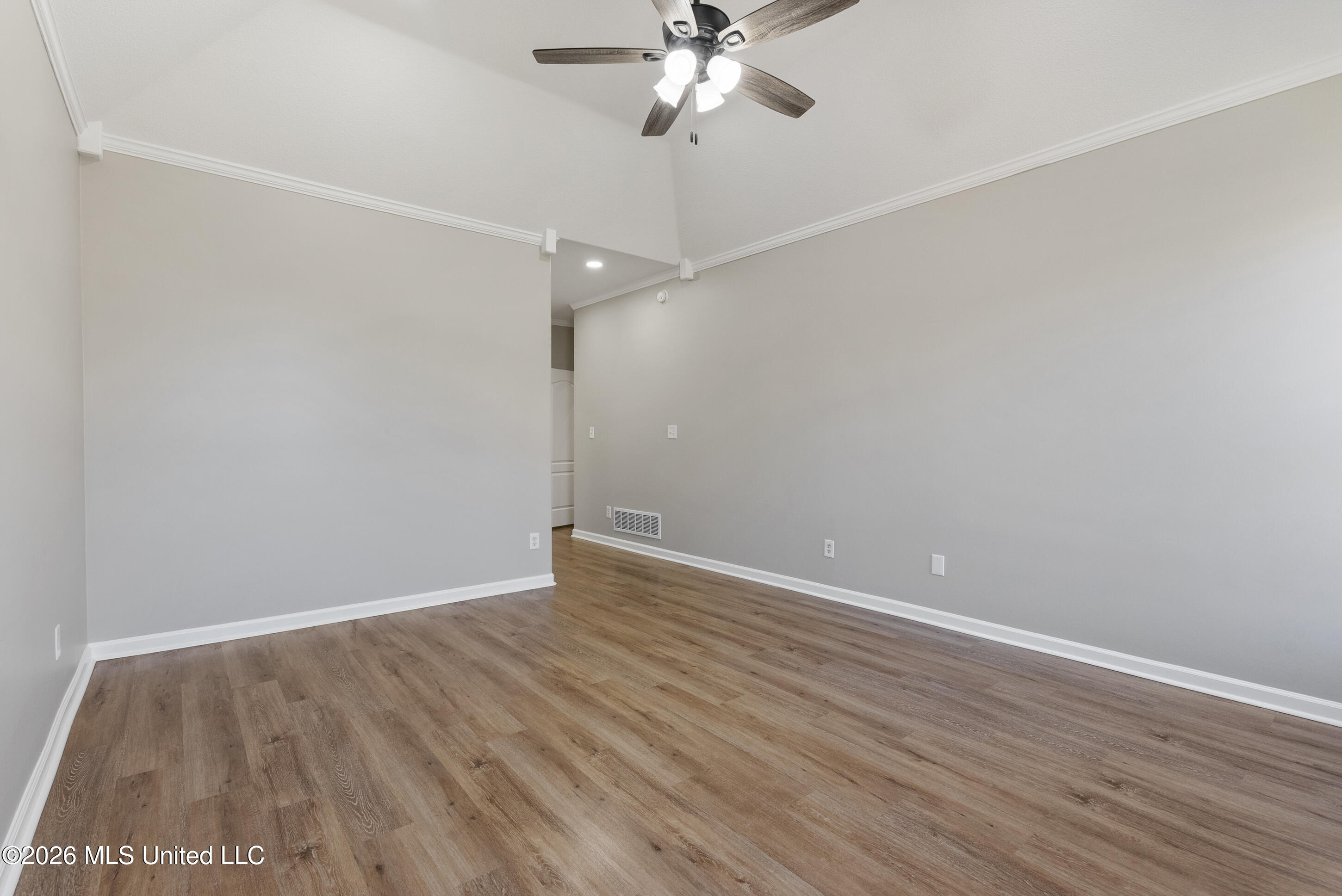 7081 Windswept Lane Property Photo 25