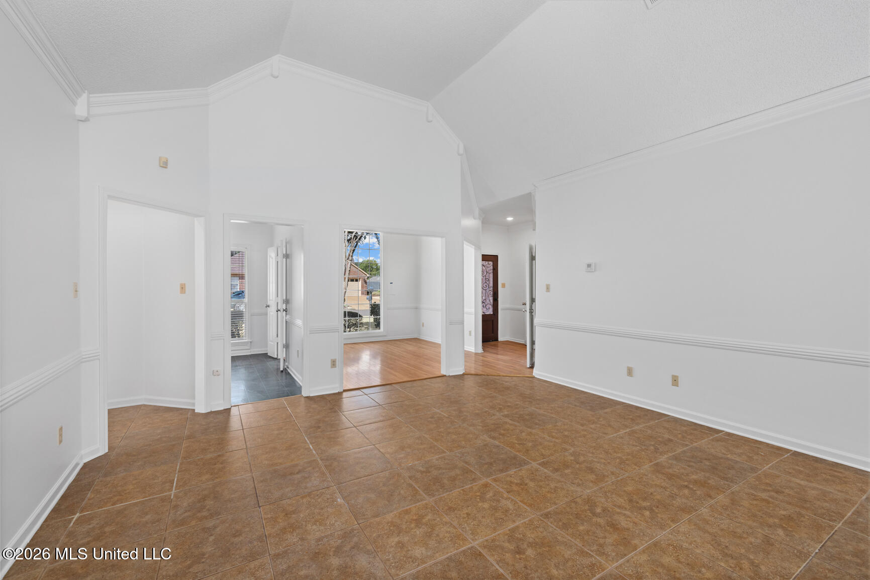 7204 Golden Oaks Loop Property Photo 13