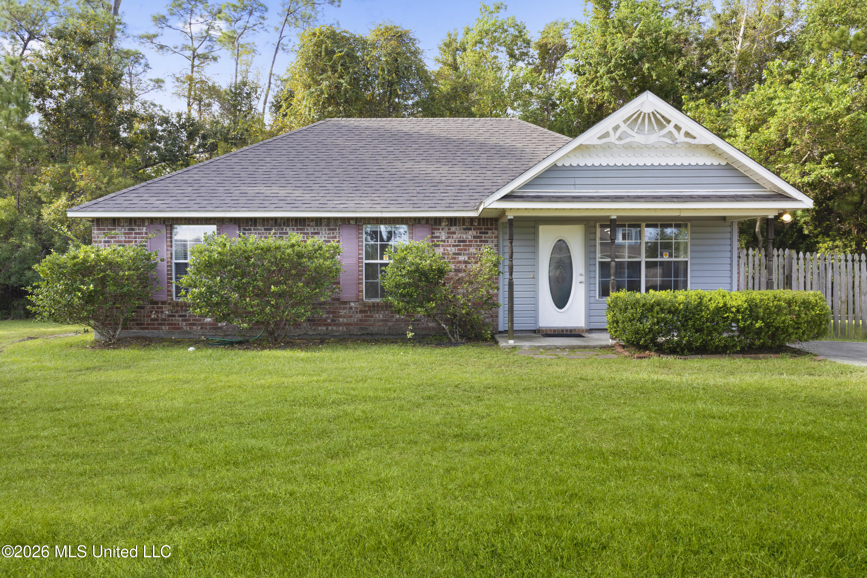 660 Keller Street Property Photo 1