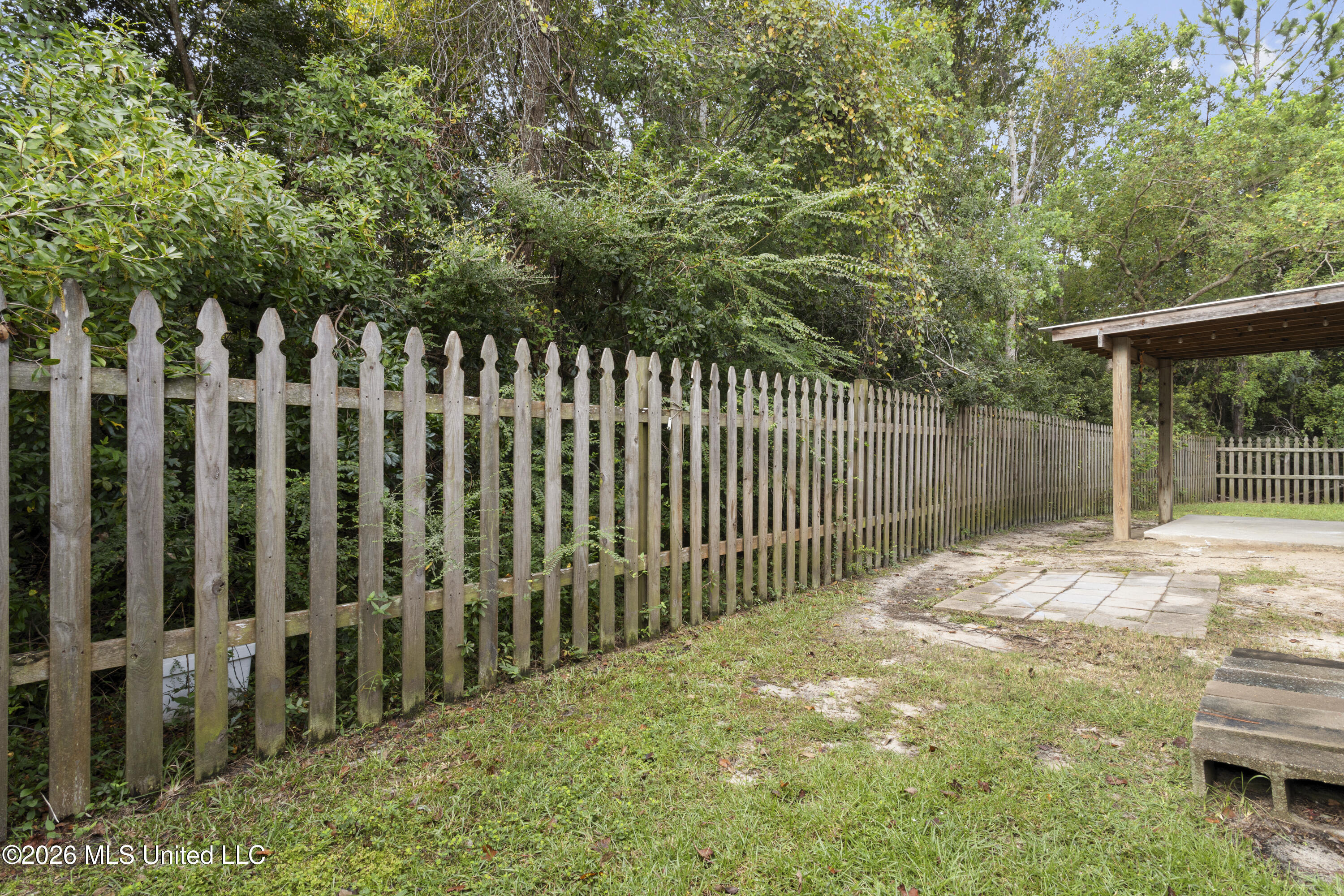 660 Keller Street Property Photo 21