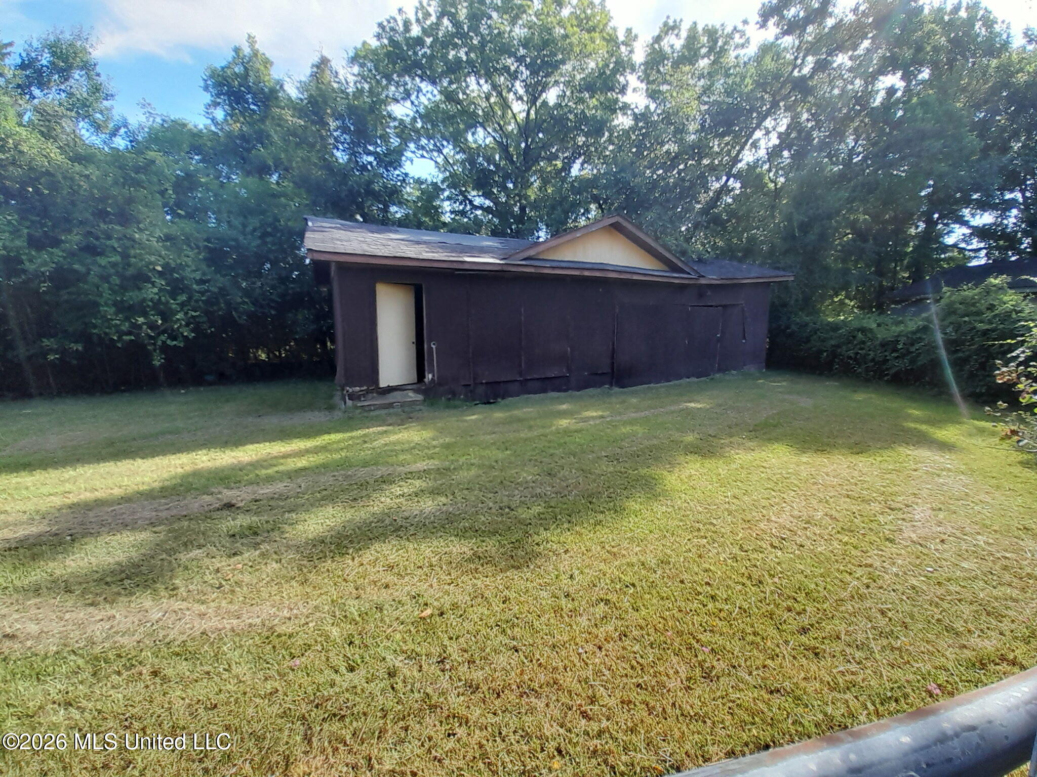 124 Chinn Drive Property Photo 4
