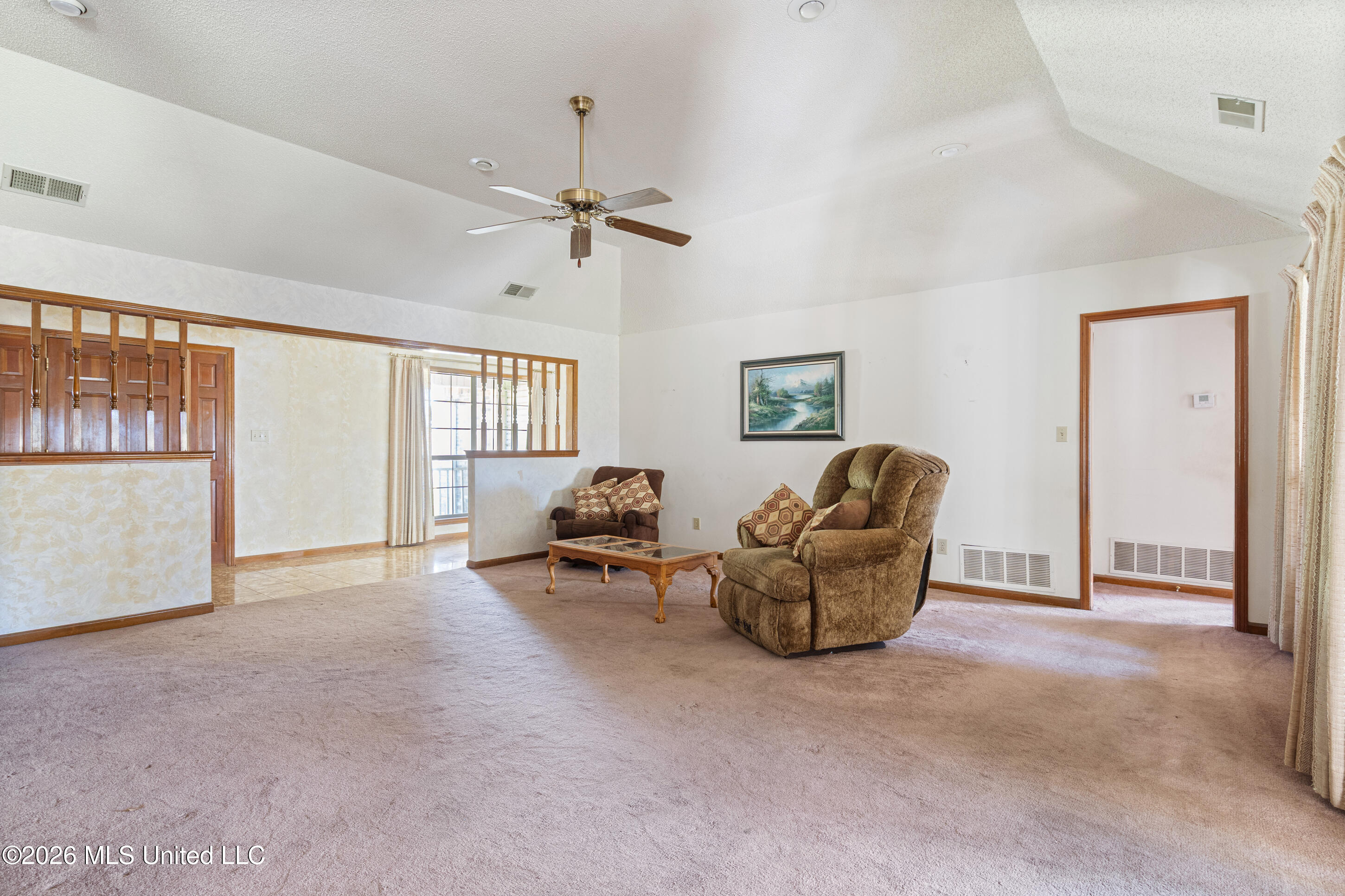 4075 Davall Drive Property Photo 8