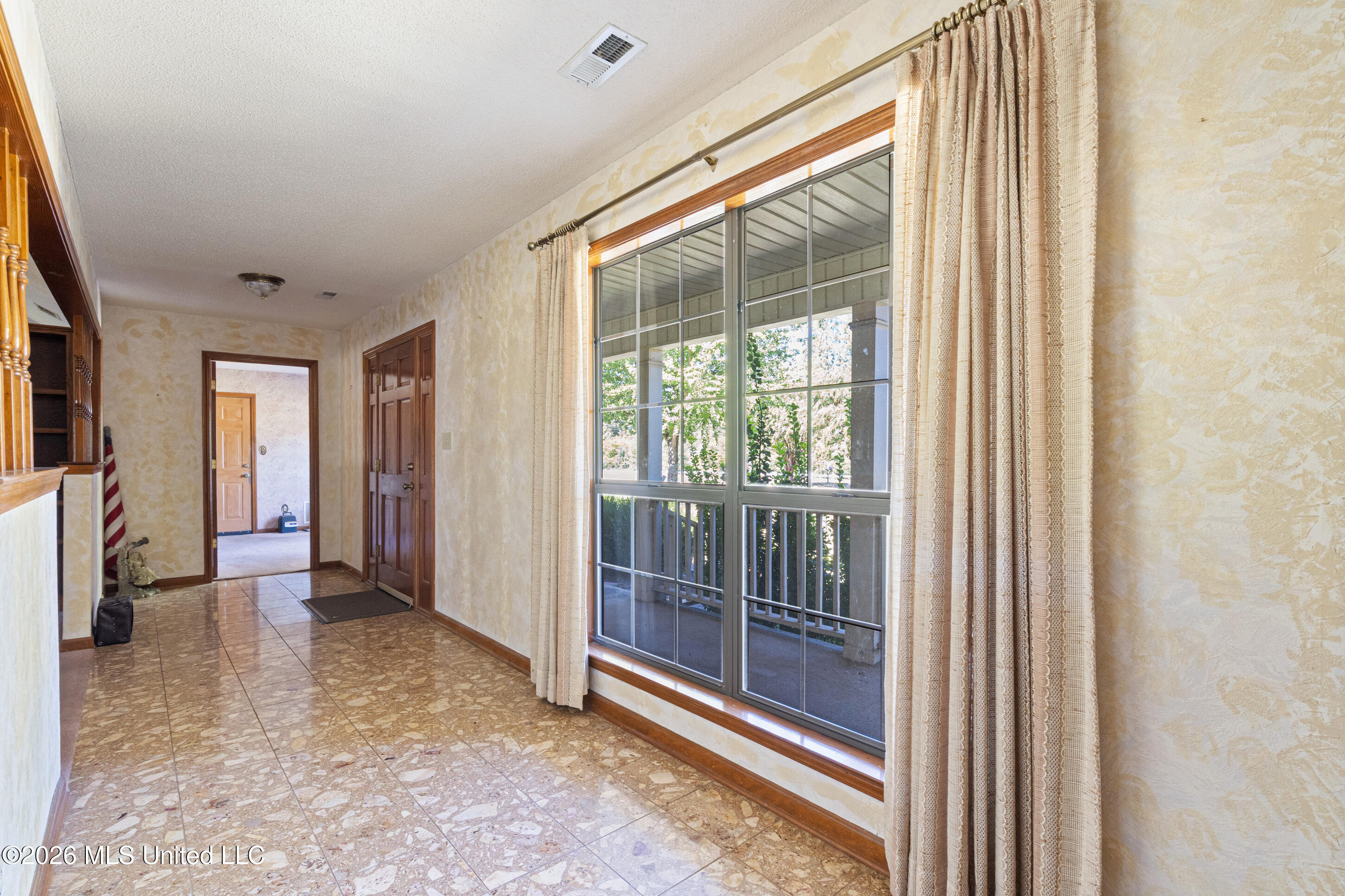 4075 Davall Drive Property Photo 21