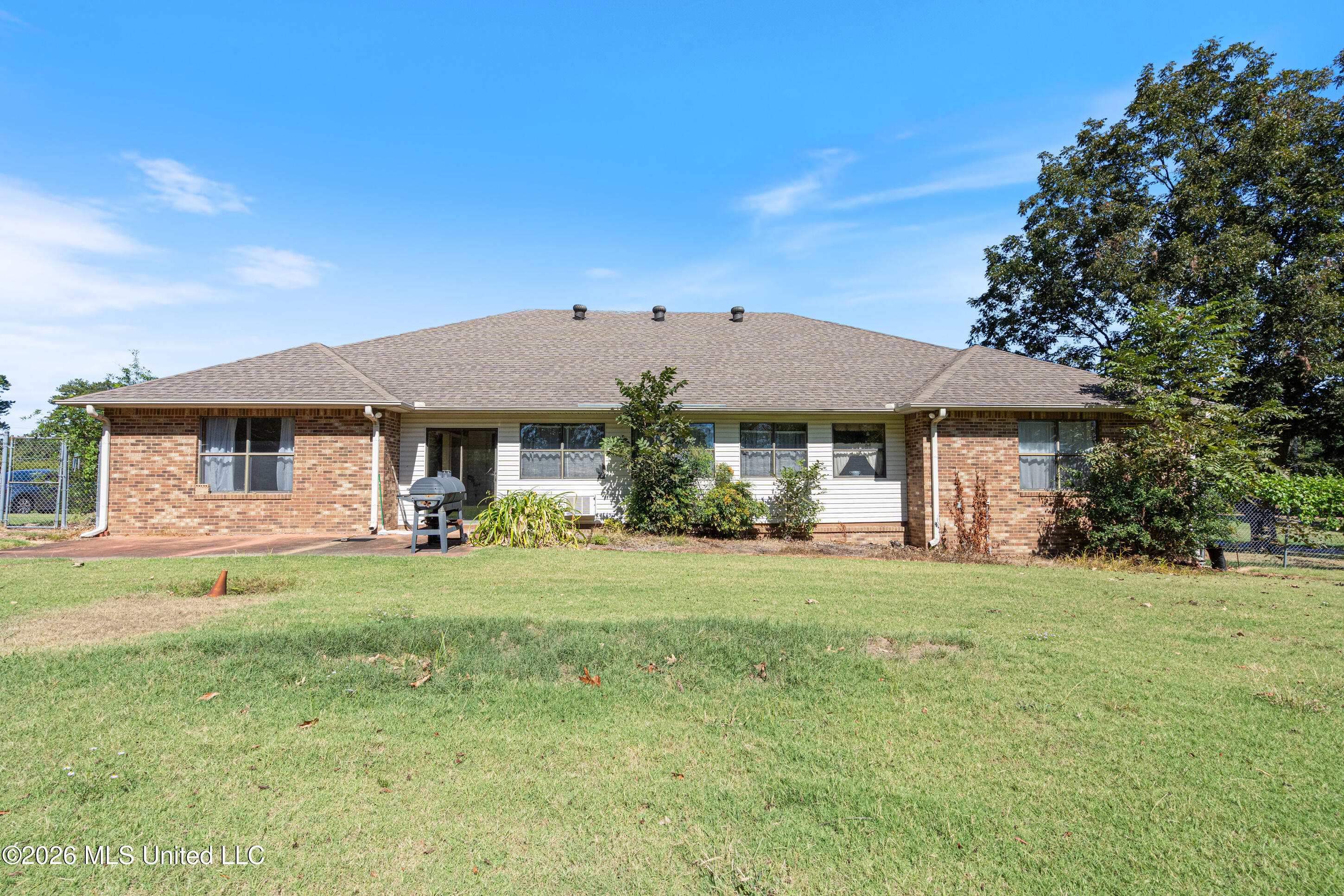 4075 Davall Drive Property Photo 28