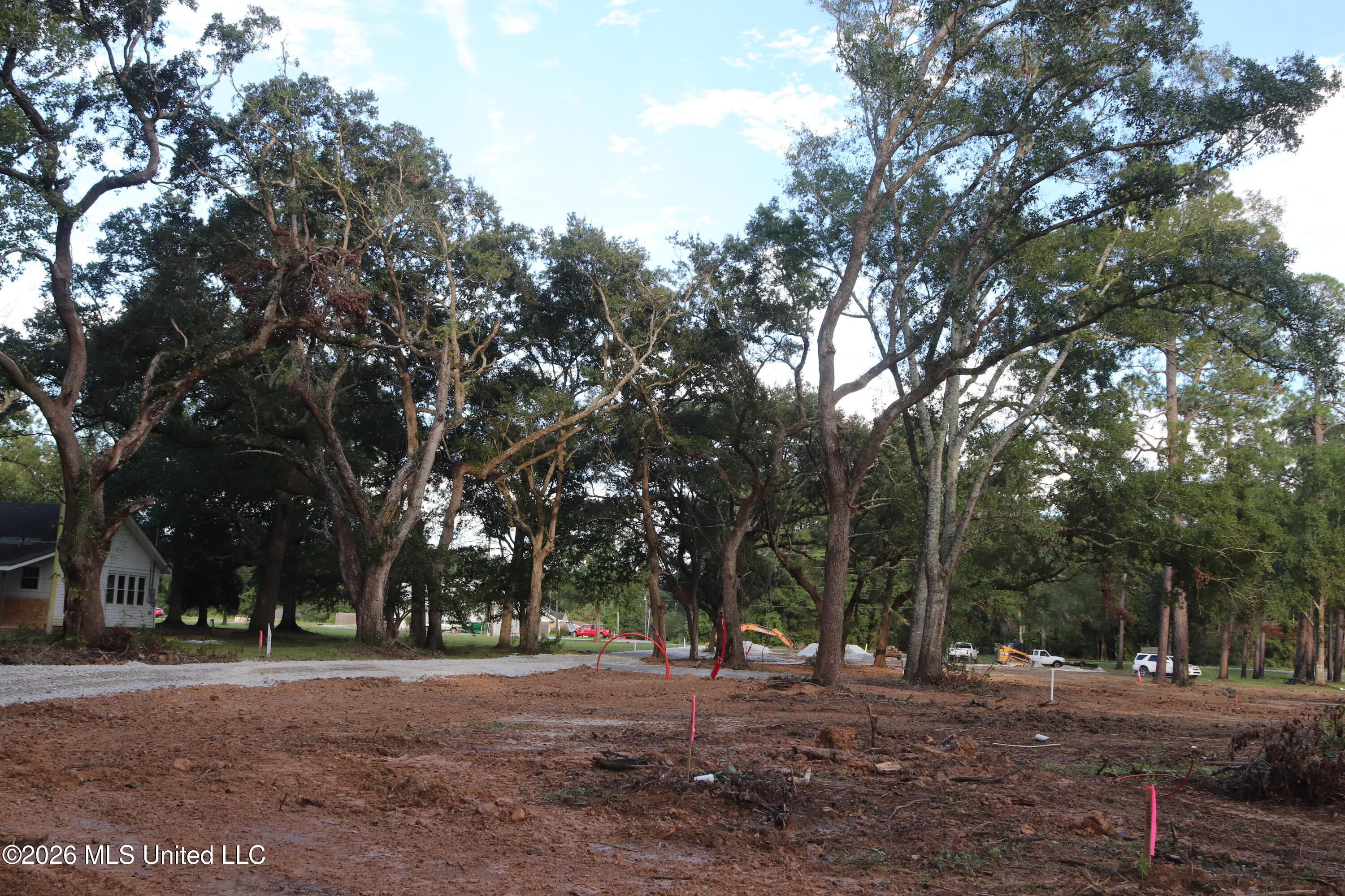 9227 Highway 613 Property Photo 7