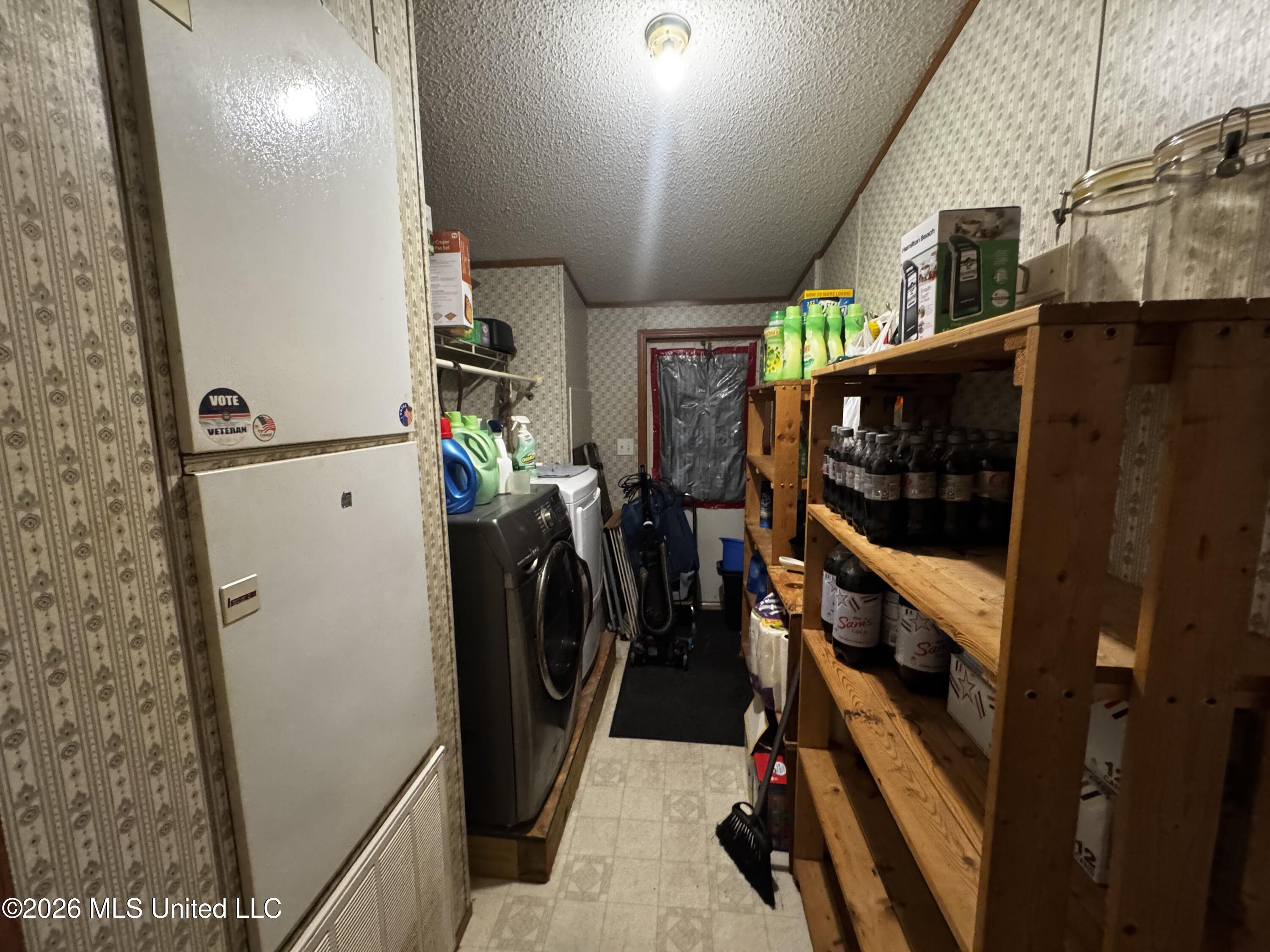 11012 Fox Ridge Drive Property Photo 34