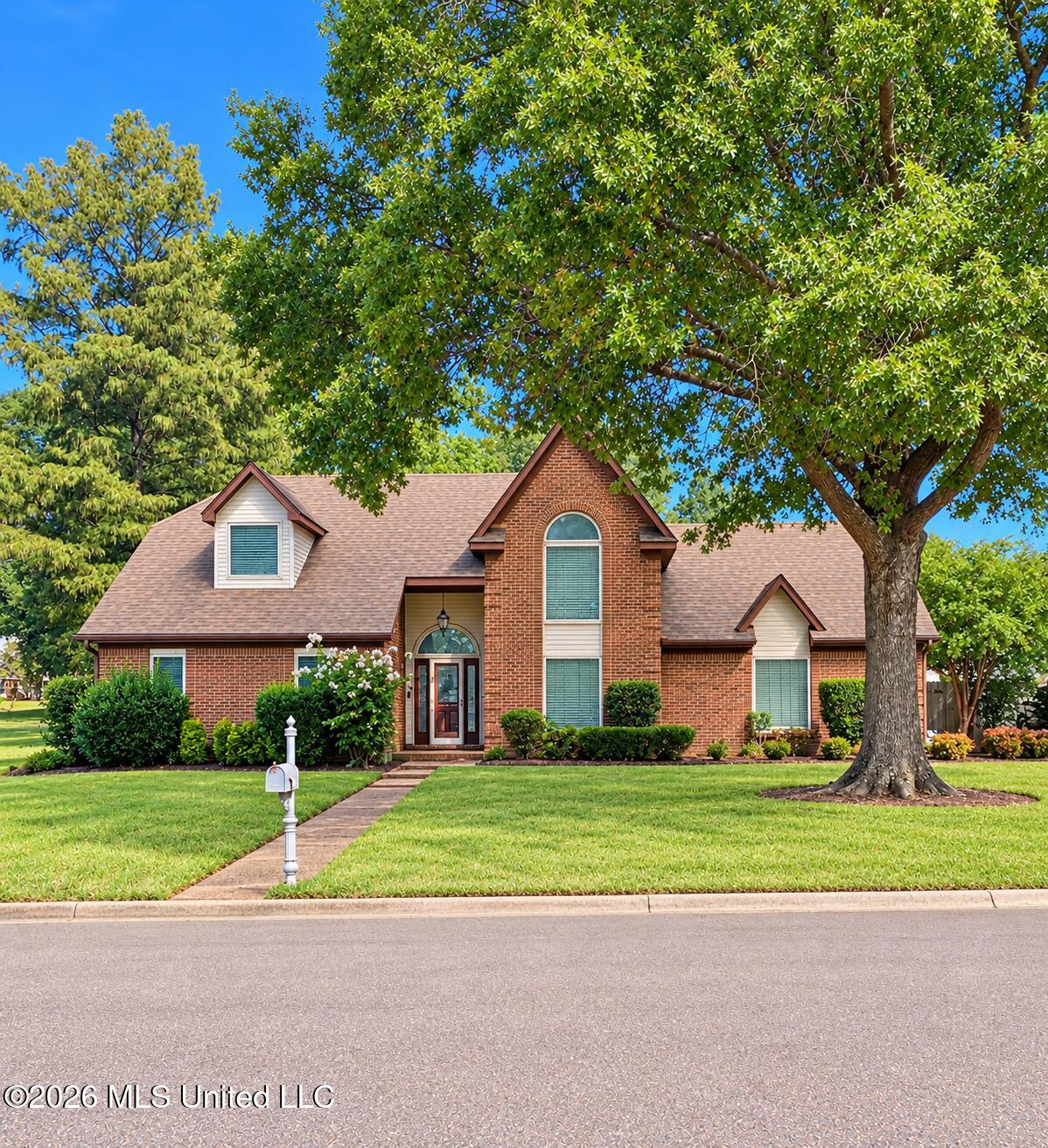 820 Flower Creek Cove Property Photo 1