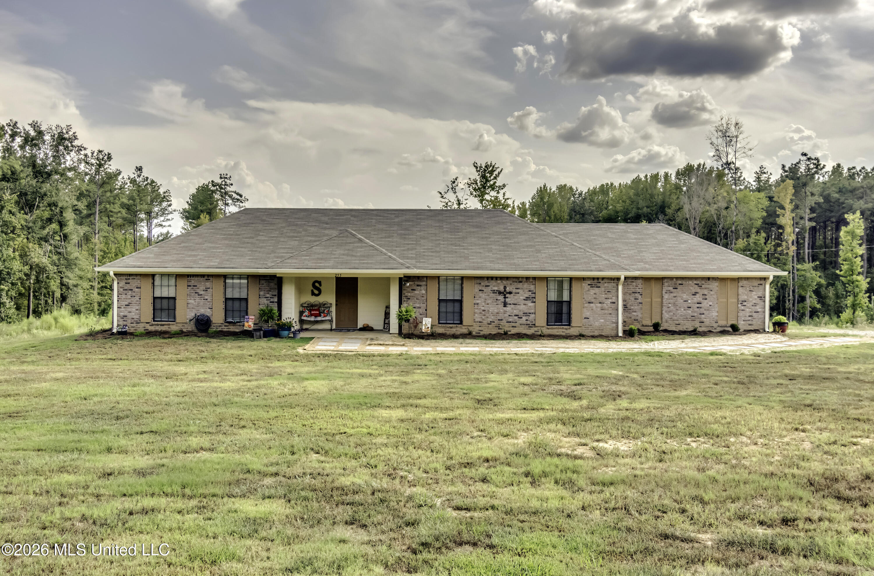 255 Spring Creek Road Property Photo 1