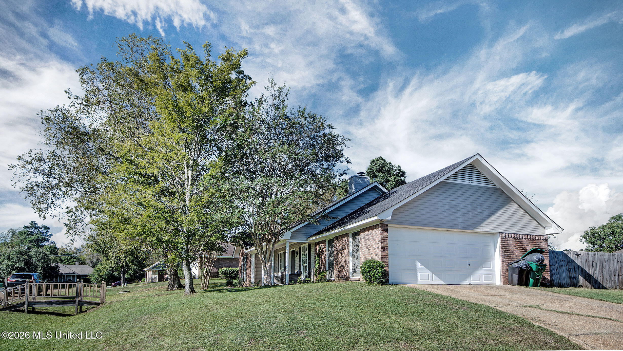 4262 Glennoak Circle Property Photo 4