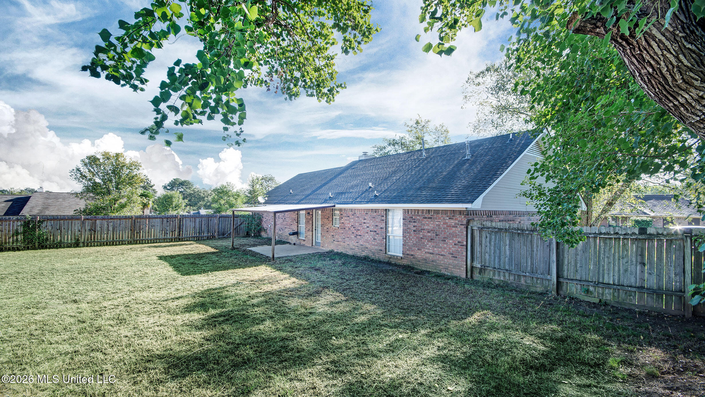 4262 Glennoak Circle Property Photo 7