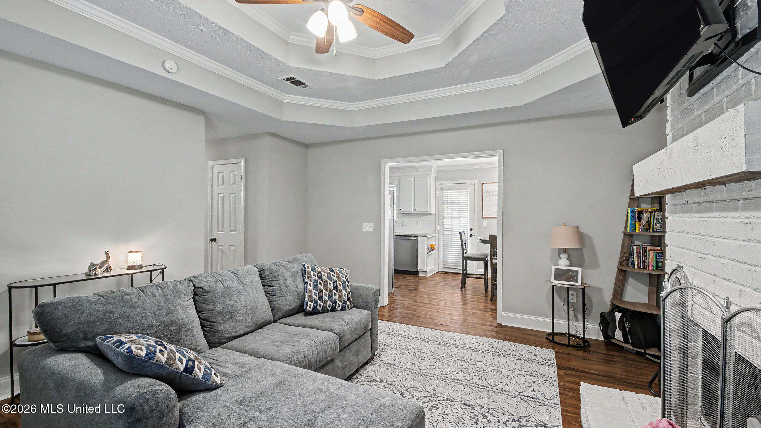 4262 Glennoak Circle Property Photo 10