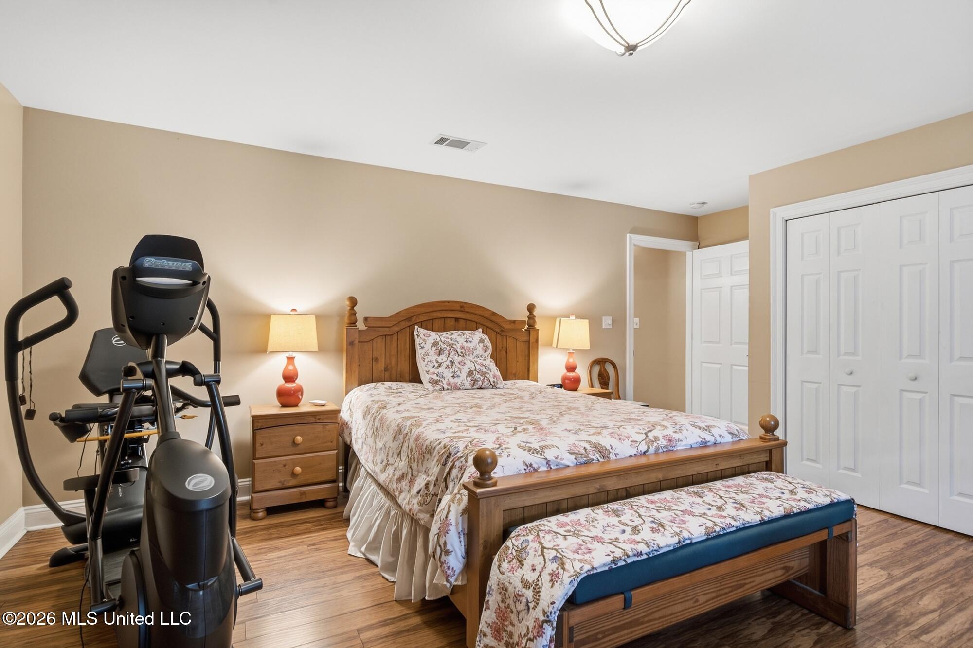 463 Jess Williams Road Property Photo 17