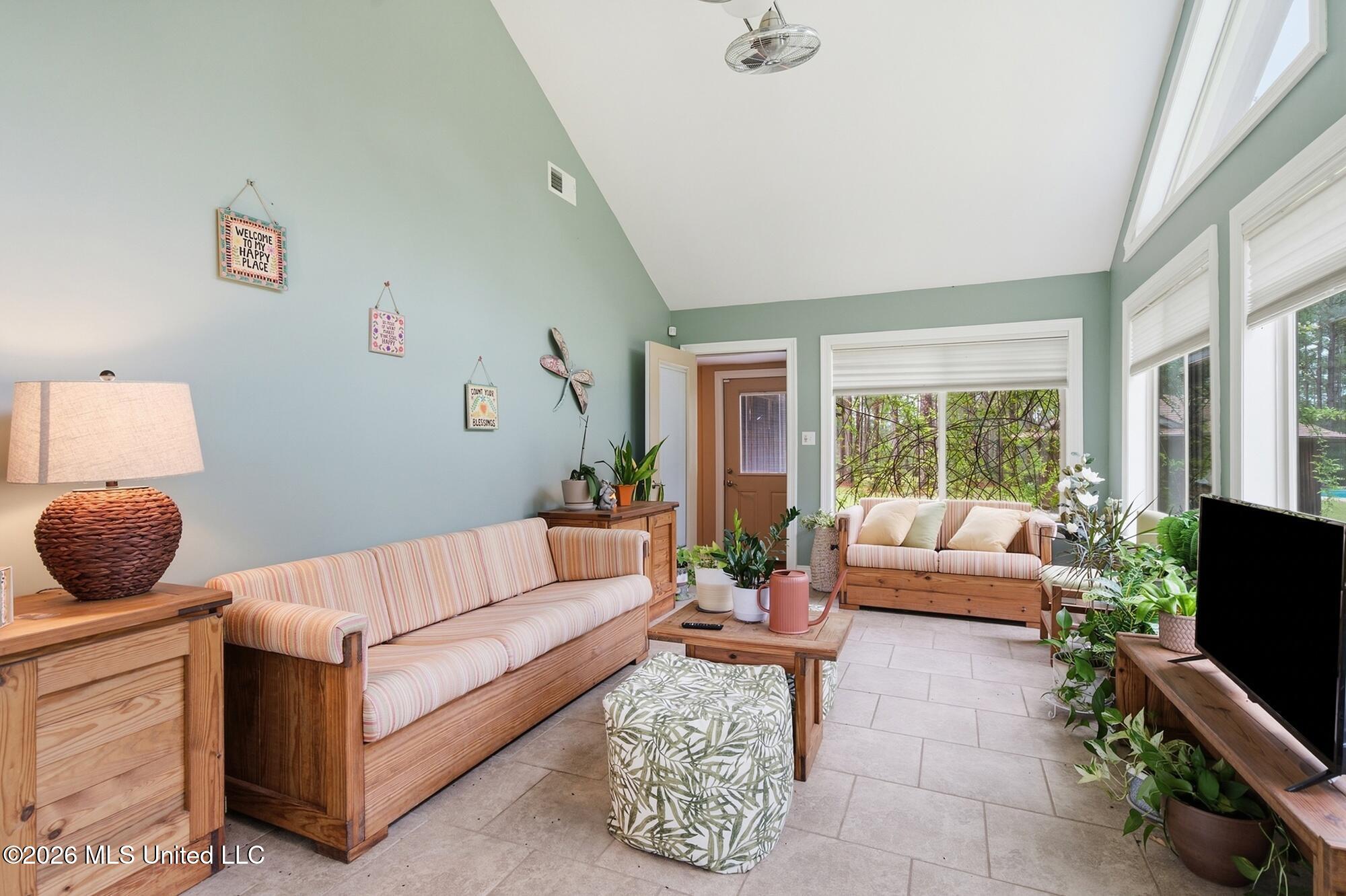 463 Jess Williams Road Property Photo 24