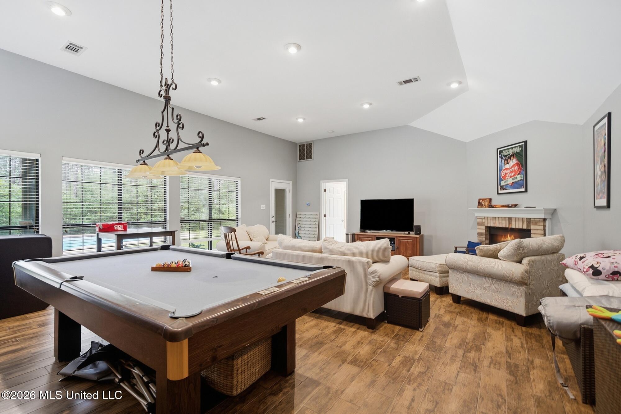 463 Jess Williams Road Property Photo 35