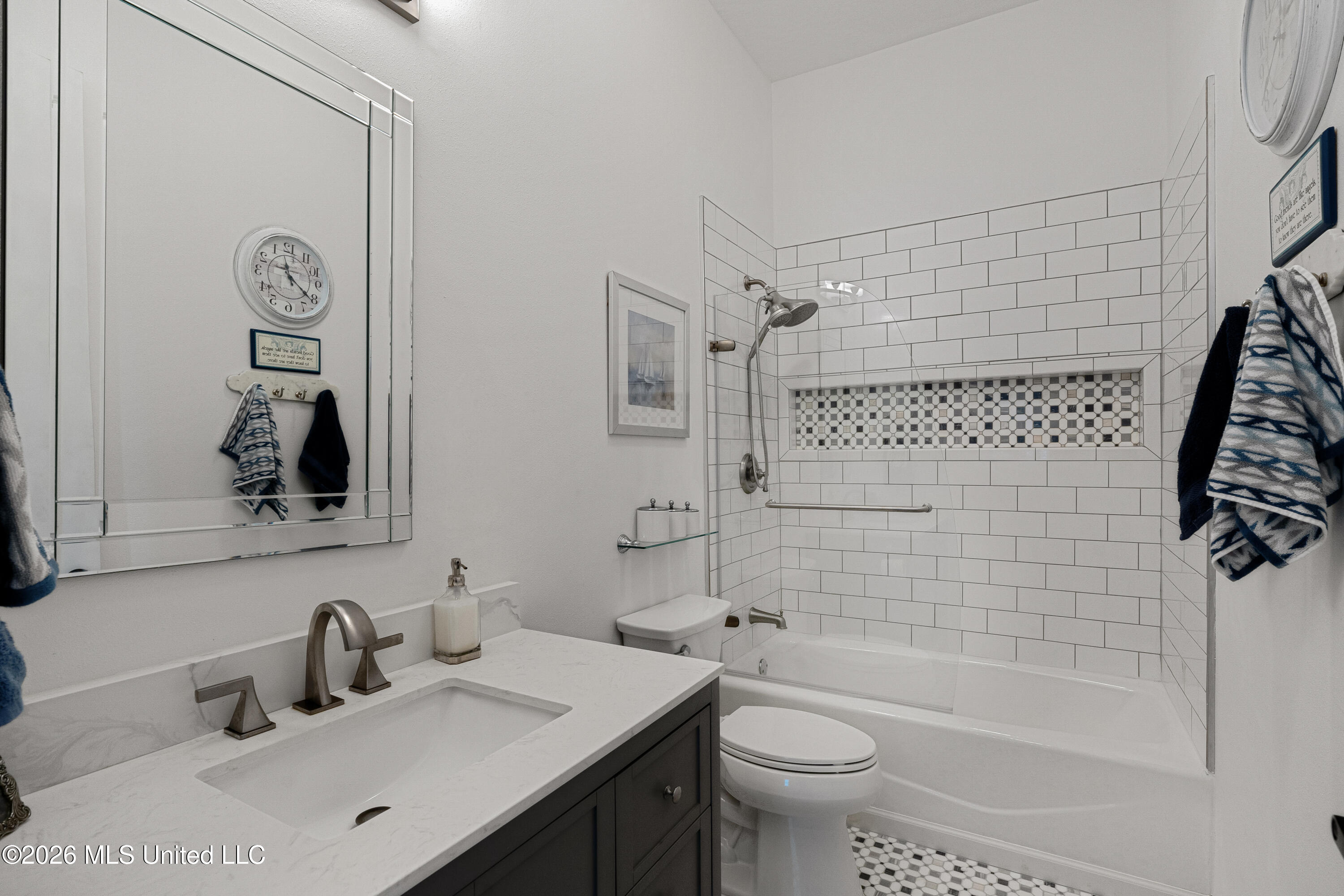 20 Timber Ridge Drive Property Photo 22