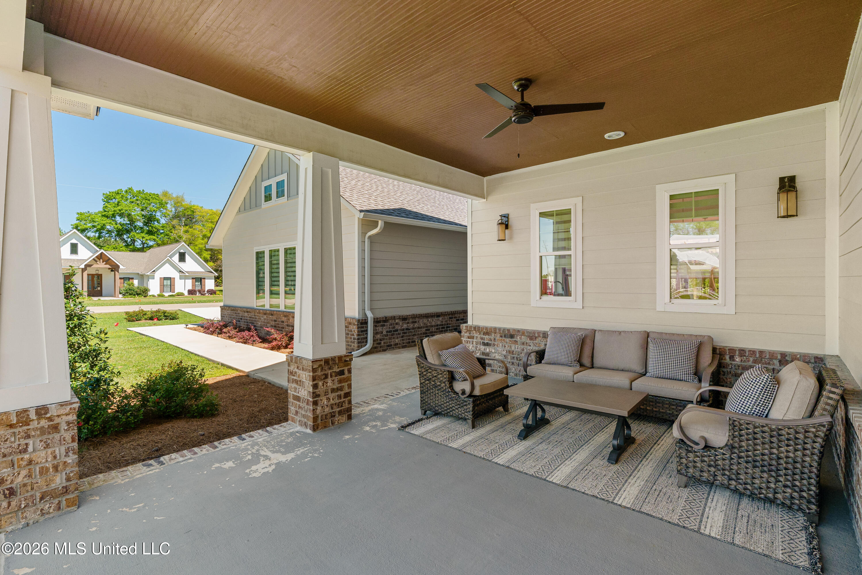 20 Timber Ridge Drive Property Photo 27