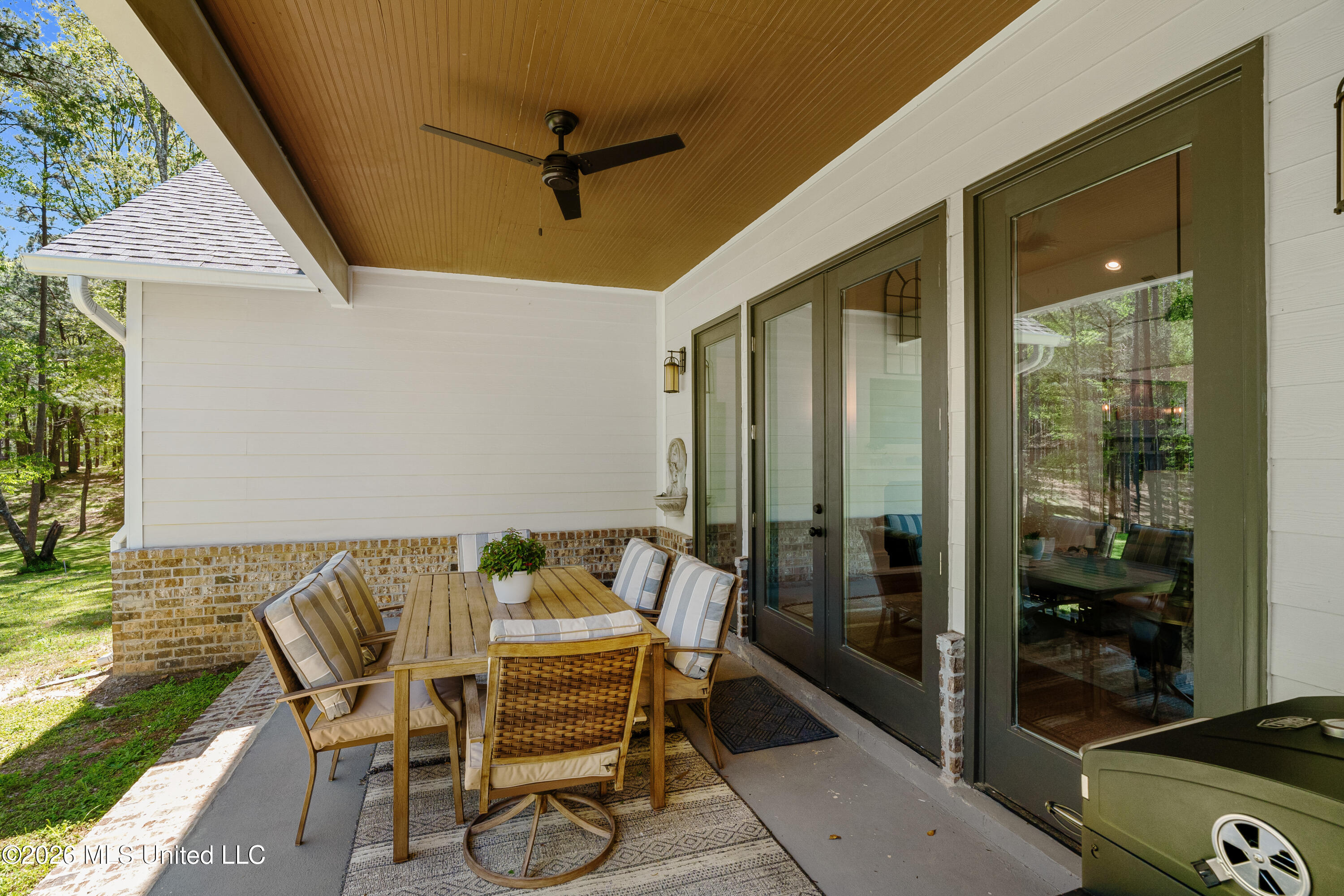20 Timber Ridge Drive Property Photo 31