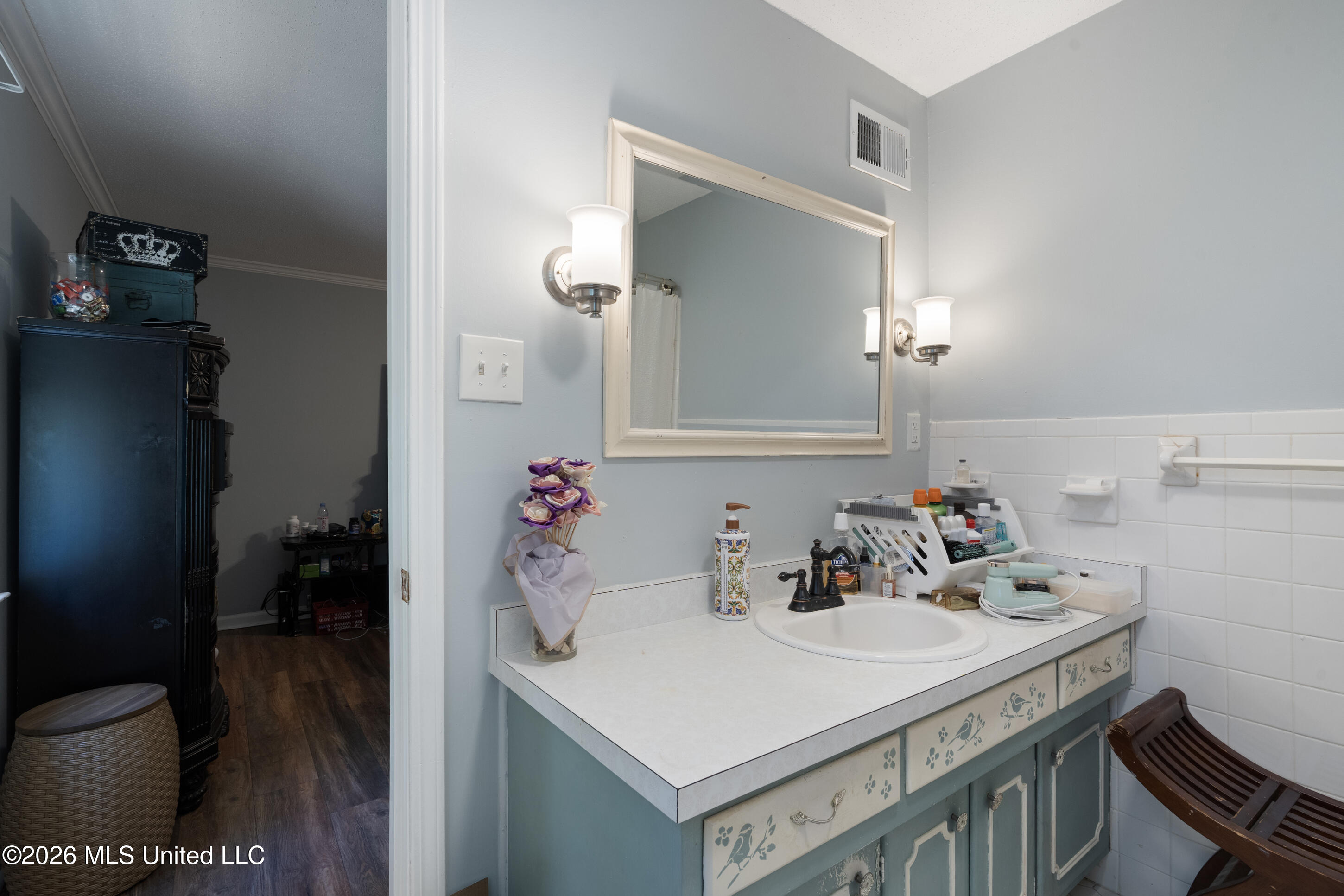 6858 Whippoorwill Road Property Photo 15
